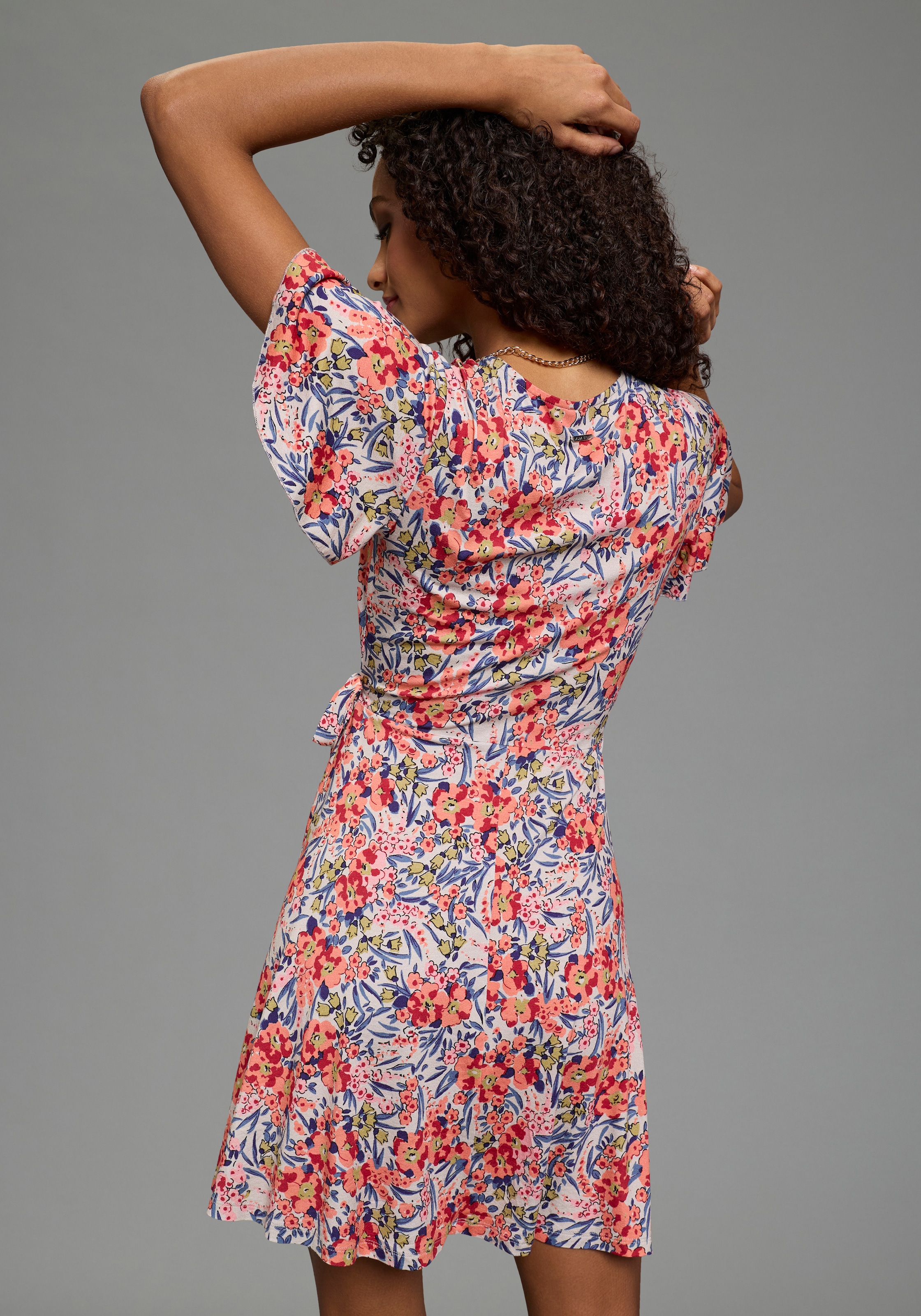 Laura Scott Sommerkleid femininer Stil, für warme Tage, aus Single Jersey, Kurzarm