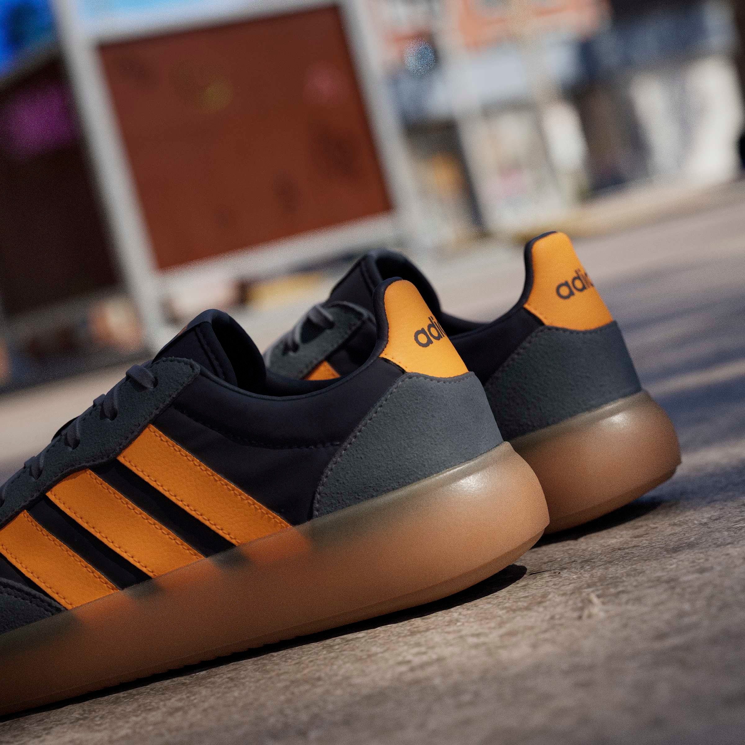 adidas Sportswear Sneakers »BARREDA DECODE«  inspiriert vom Design des adidas handball spezial