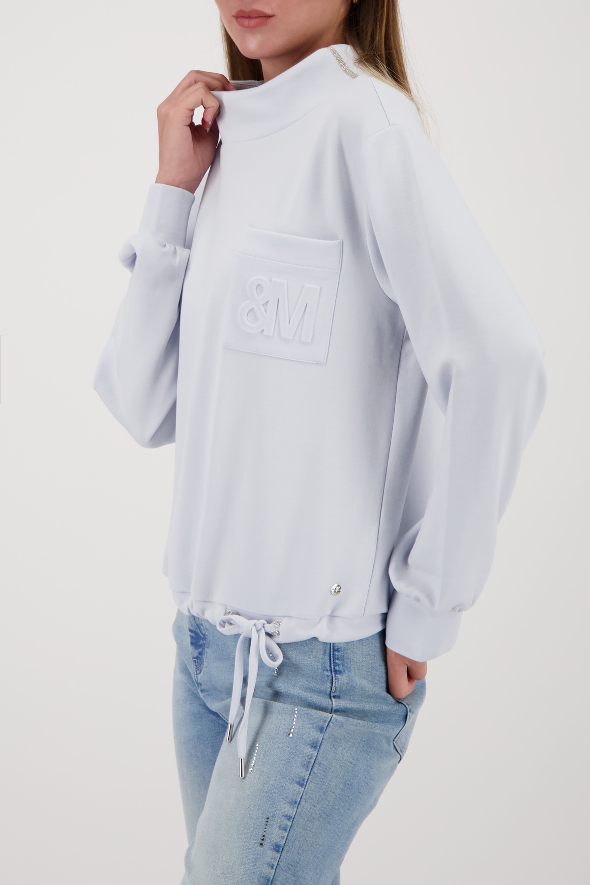 Monari Sweatshirt »Sweatshirt Basic Schmuckdetail«, Regular fit mit Stehkragen
