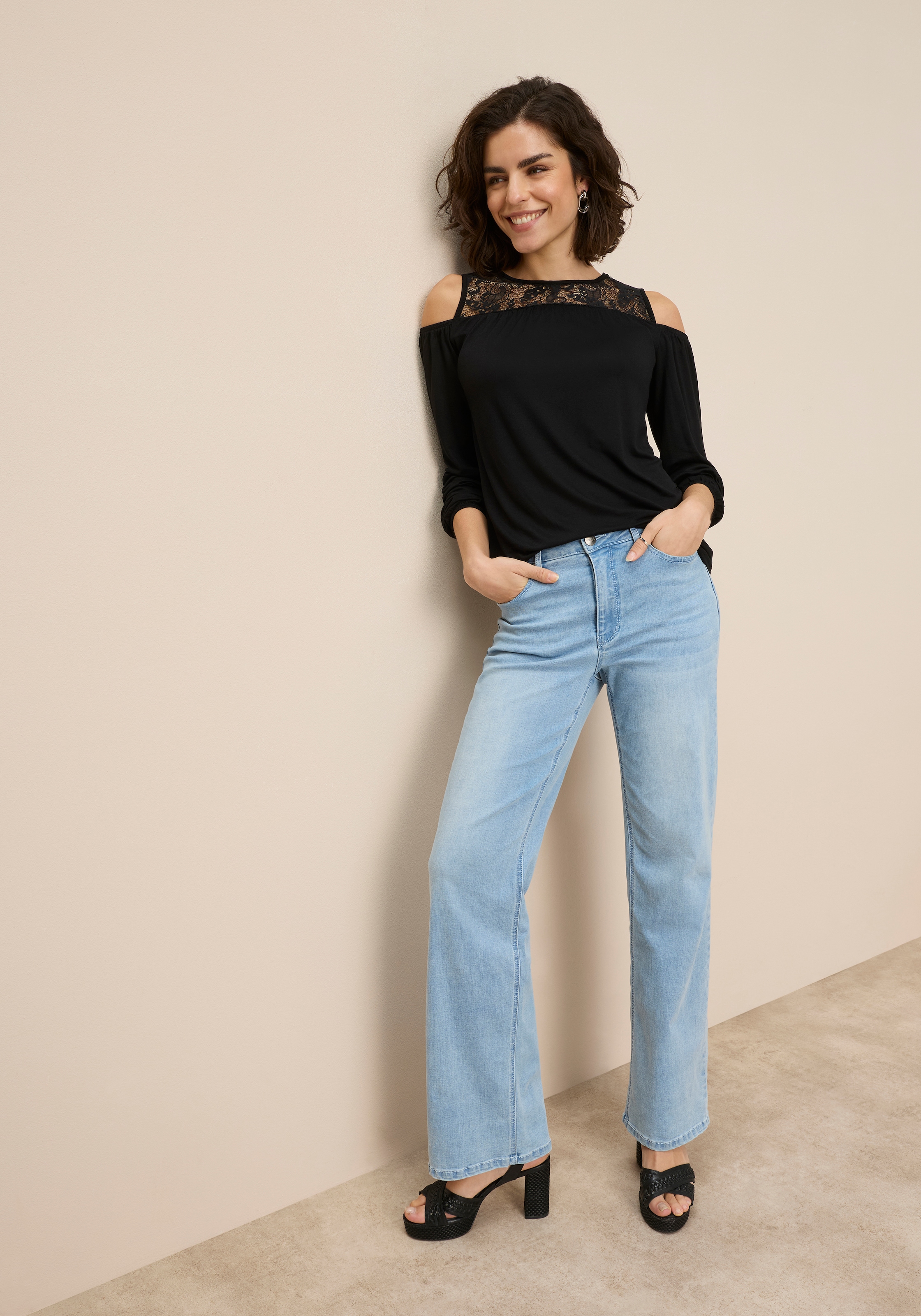 Laura Scott Langarmshirt lässig geschnitten, Langarm, femininer Stil