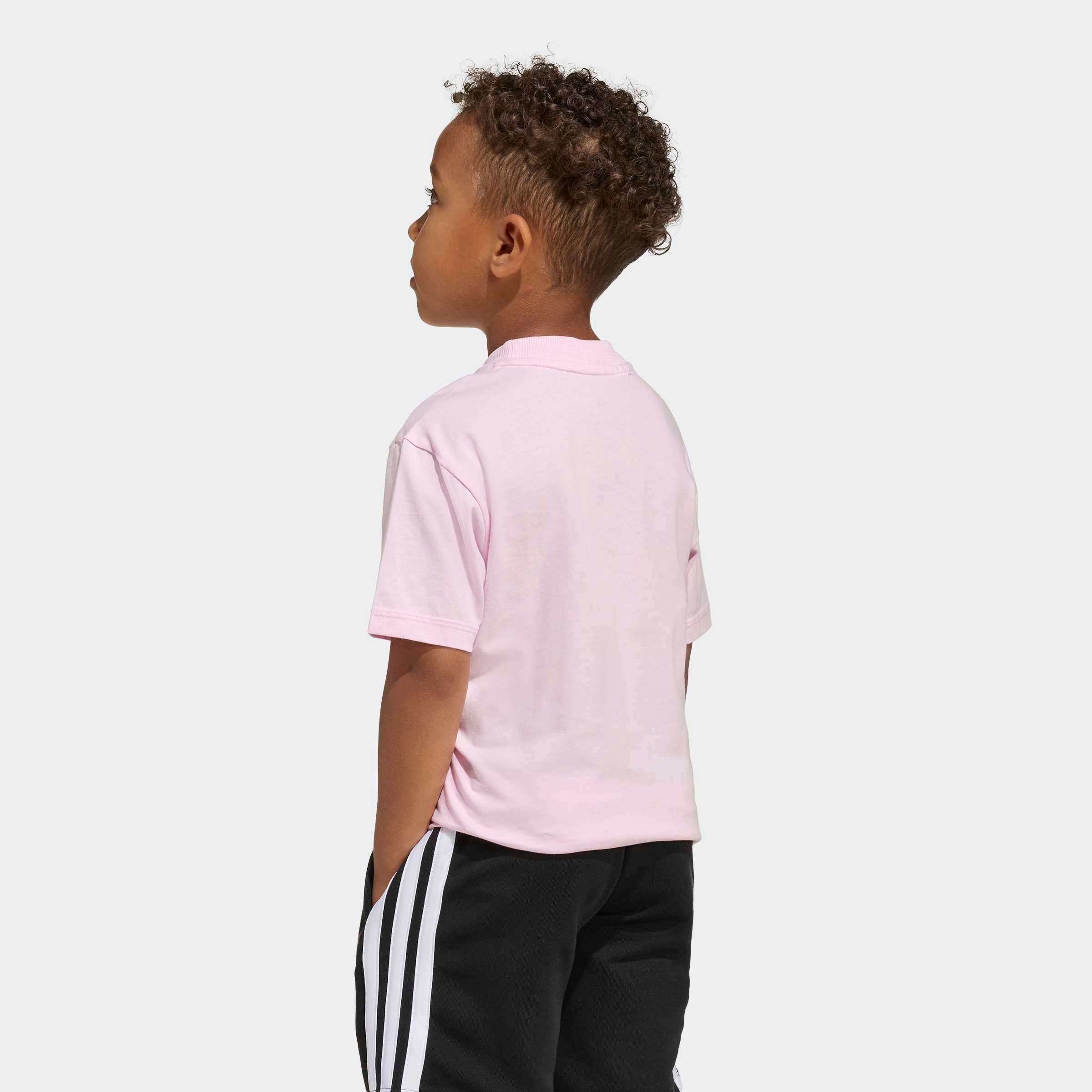 adidas Sportswear T-shirt »ESSENTIALS KIDS« style sportif, manches courtes, en coton