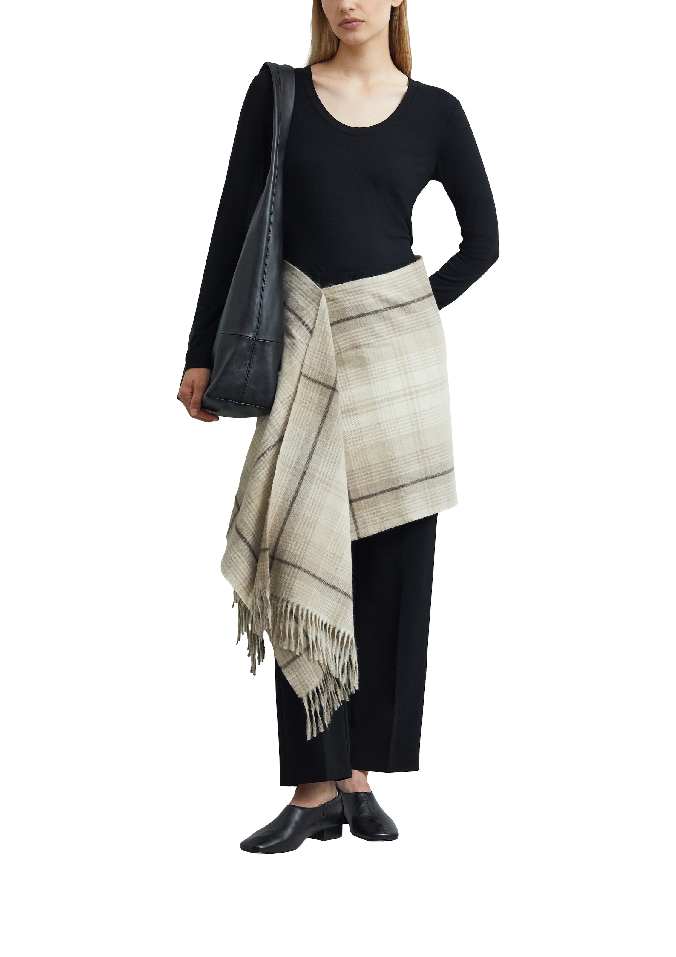 Comma Langarmshirt mit tiefem Rundhals / Viskose-Stretch