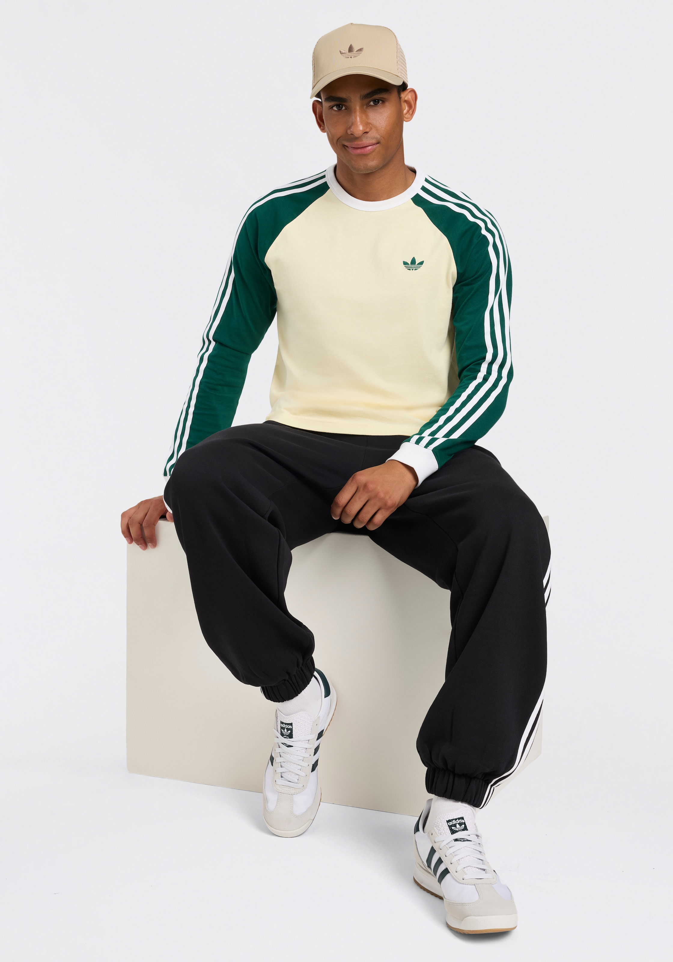 adidas Originals Pantalon de sport »ADIDAS ADICOLOR 3-STREIFEN MIT BÜNDCHEN«
