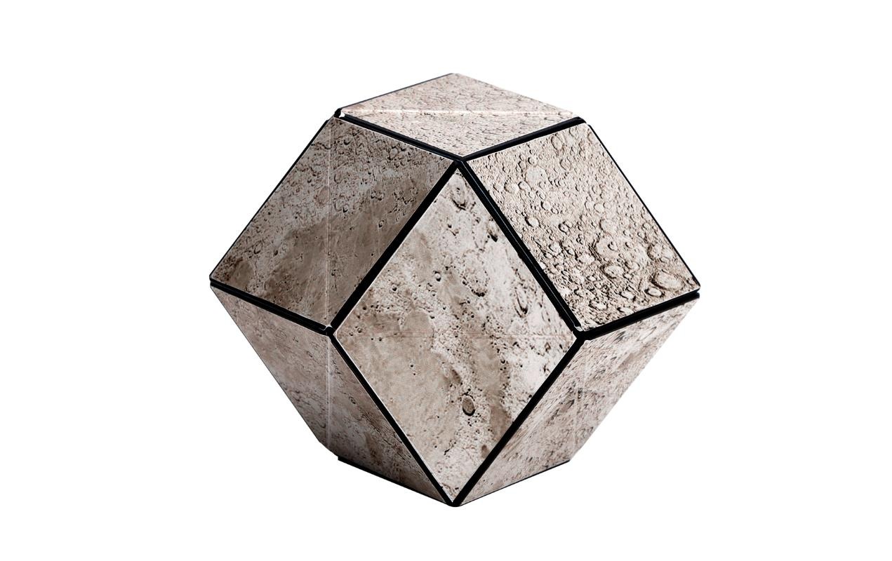   Puzzle »Shashibo Cube Moon«