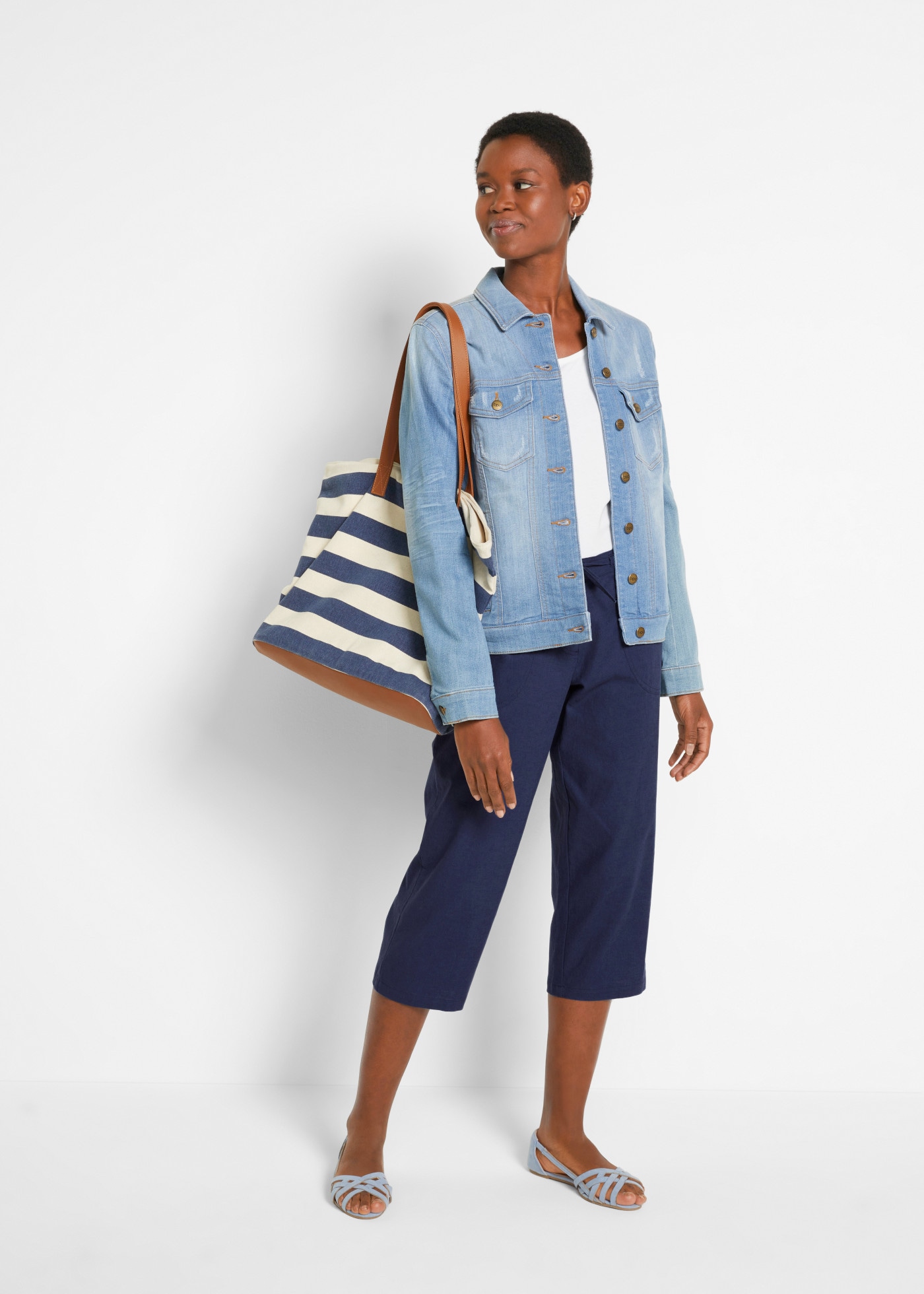 bonprix Pantalon 3/4  en lin et coton, coupe ample 3/4