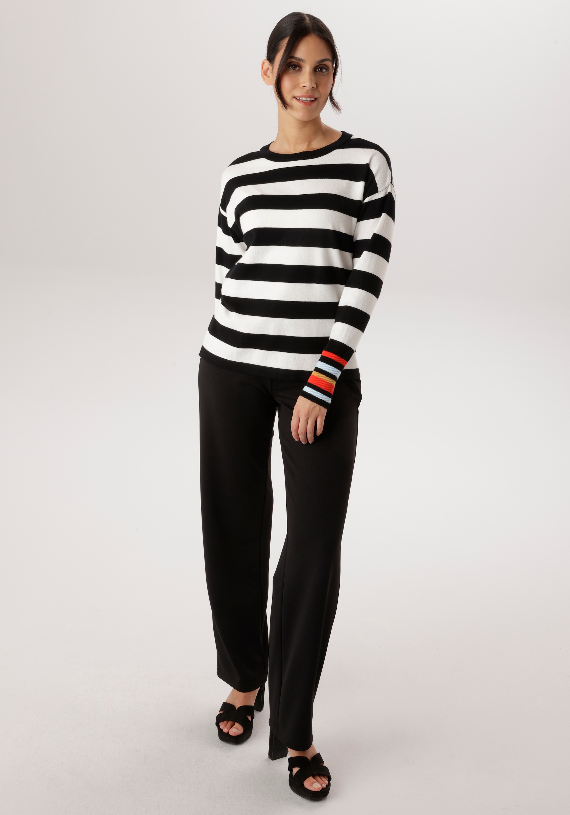 Aniston SELECTED Strickpullover mit modischen Farbakzenten den Ärmeln - NEUE KOLLEKTION