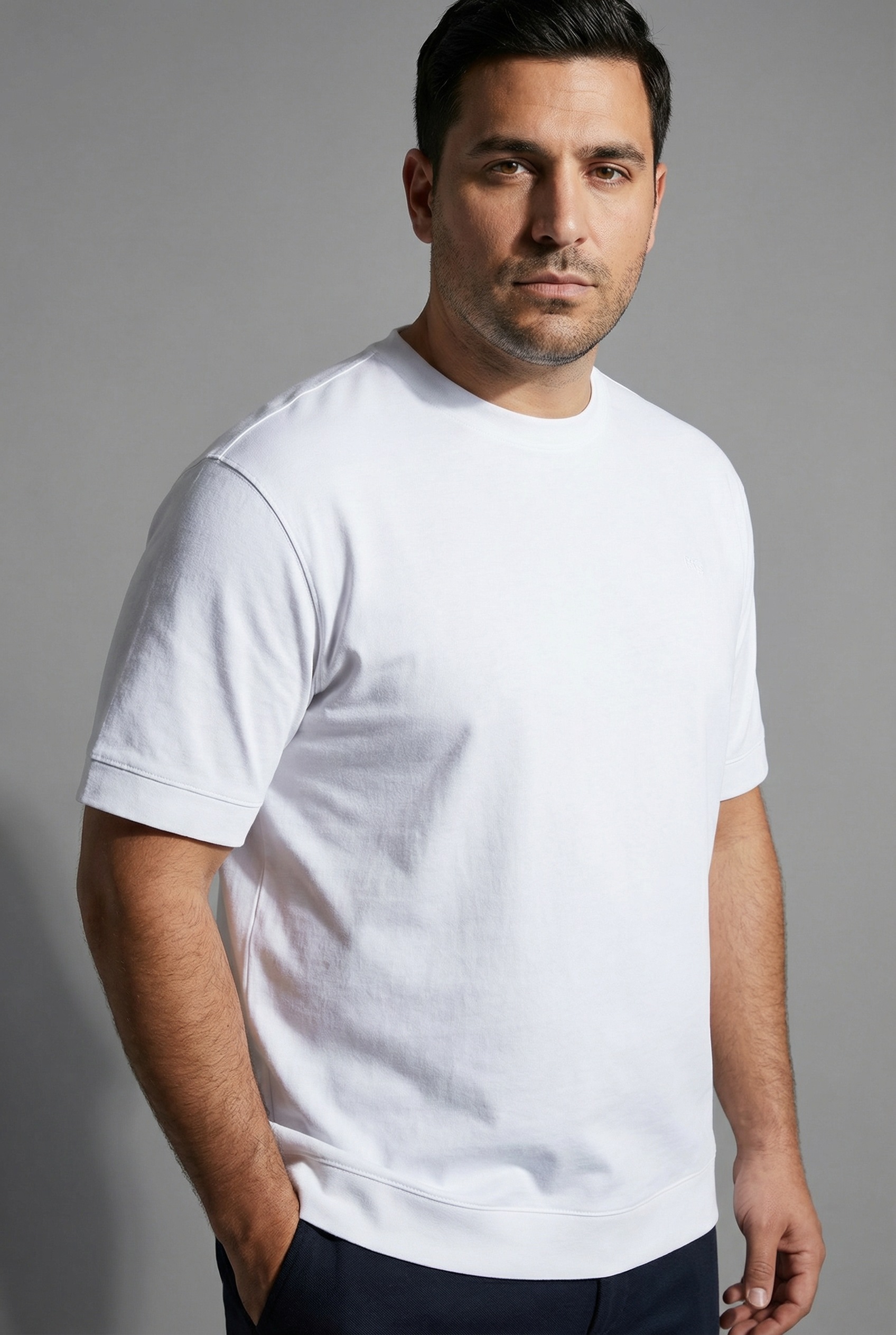 Man's World Plus Rundhalsshirt »auch in Grosse Grössen bis Gr. 7XL Bauch-Fit« 2er-Pack,  Regular Fit, Kurzarm, unifarben, auch in grossen Grössen