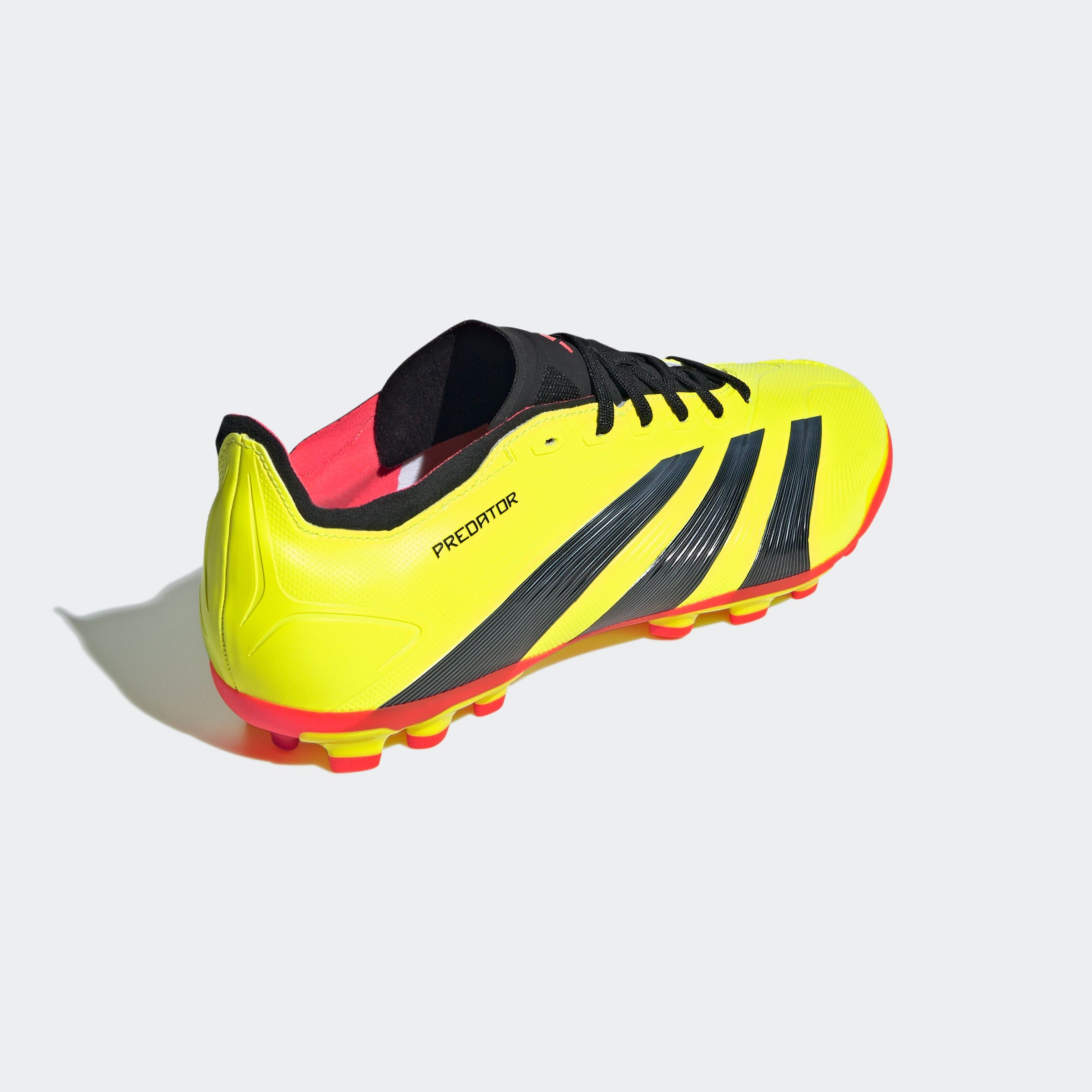 adidas Performance Chaussure de football »PREDATOR LEAGUE 2G/3G AG«