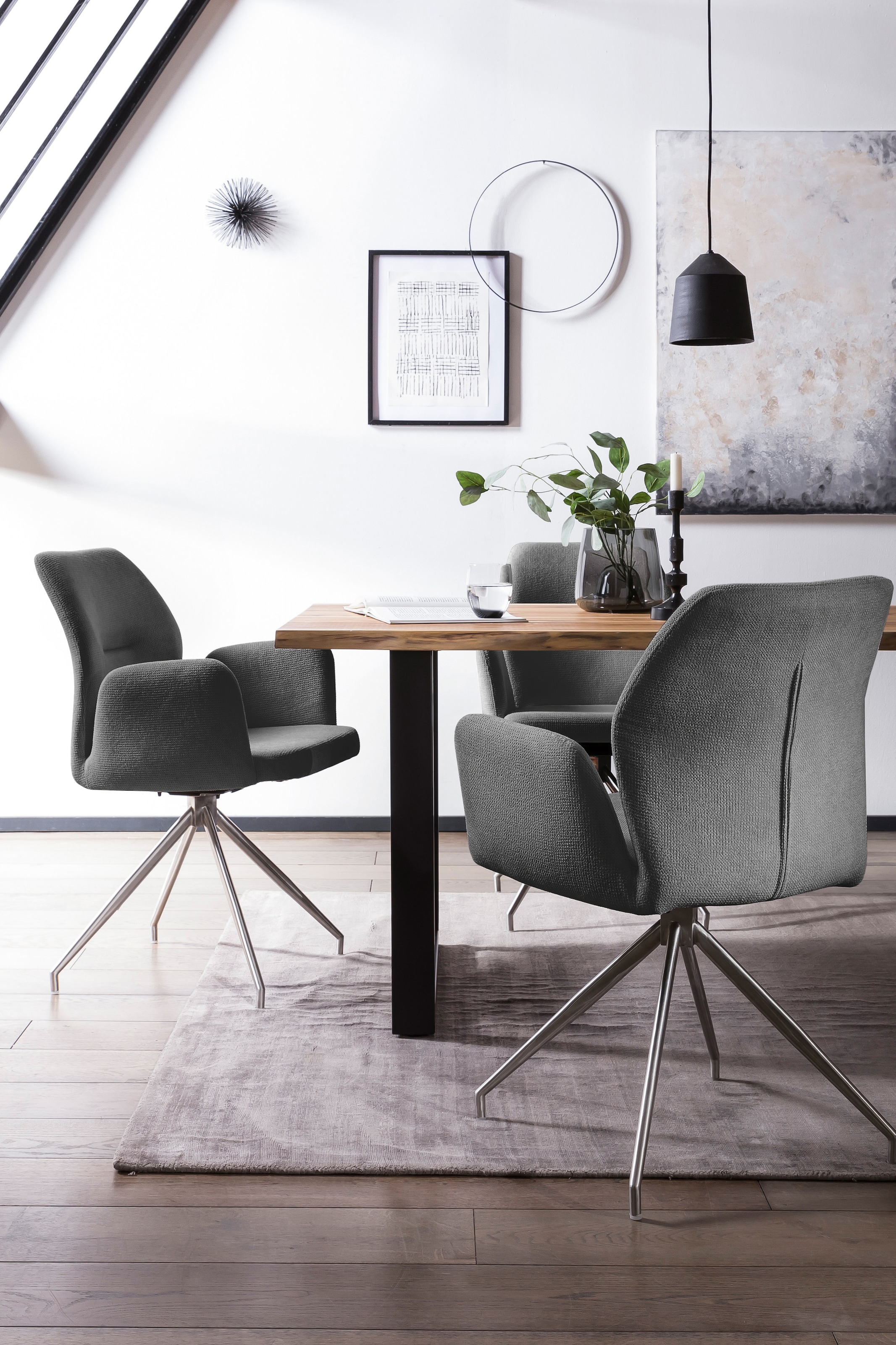 SalesFever Essgruppe »Stilvolle Sitzgruppe« Set, 5 Stk. tlg. Tischplatte behandelt mit OSMO Hartwachs-Öl in seidenmattem Finish