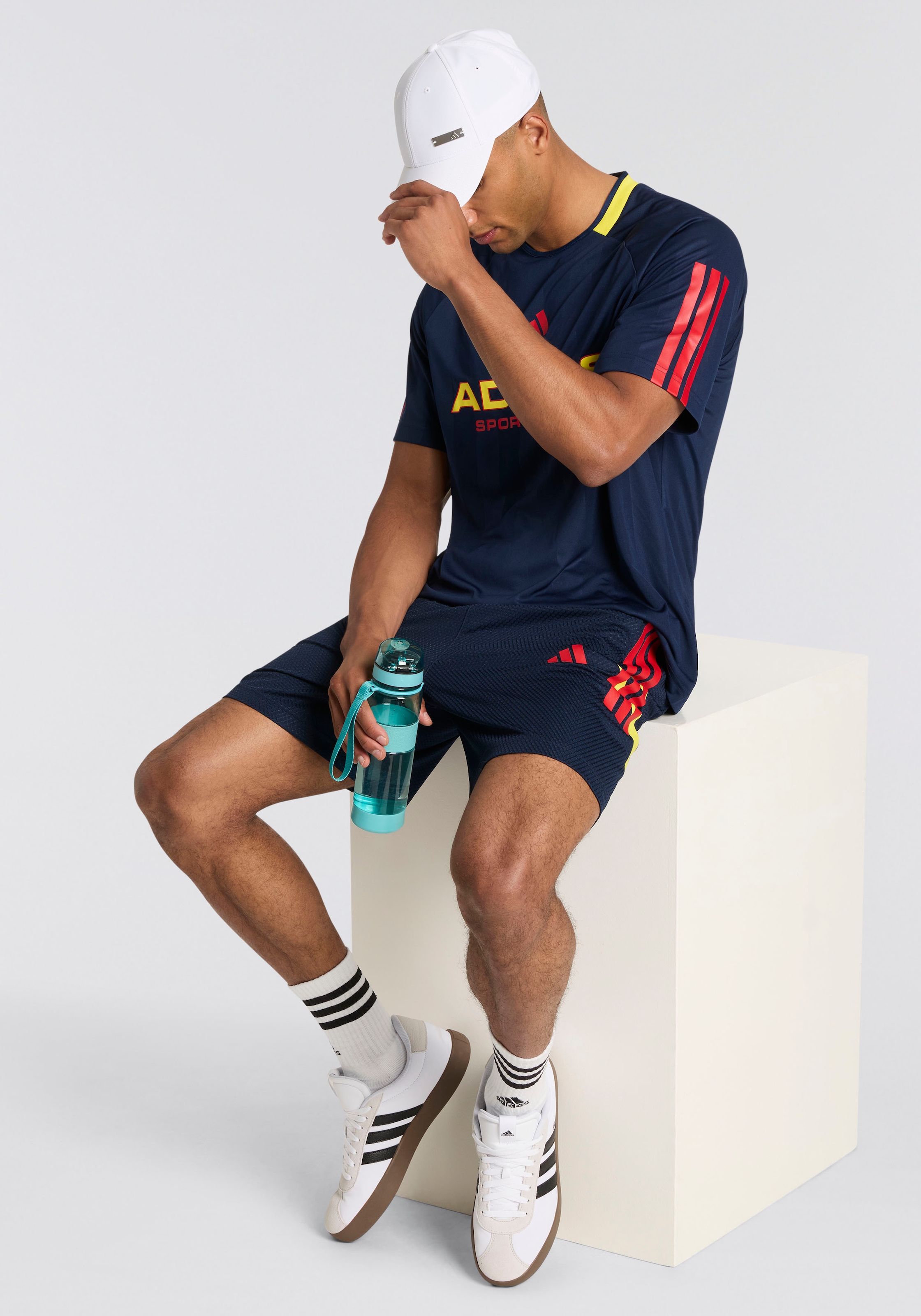 adidas Sportswear T-shirt »HOUSE OF TIRO NATIONS PACK TRIKOT« sportlicher Stil, ohne Verschluss, aus Polyester, pflegeleicht