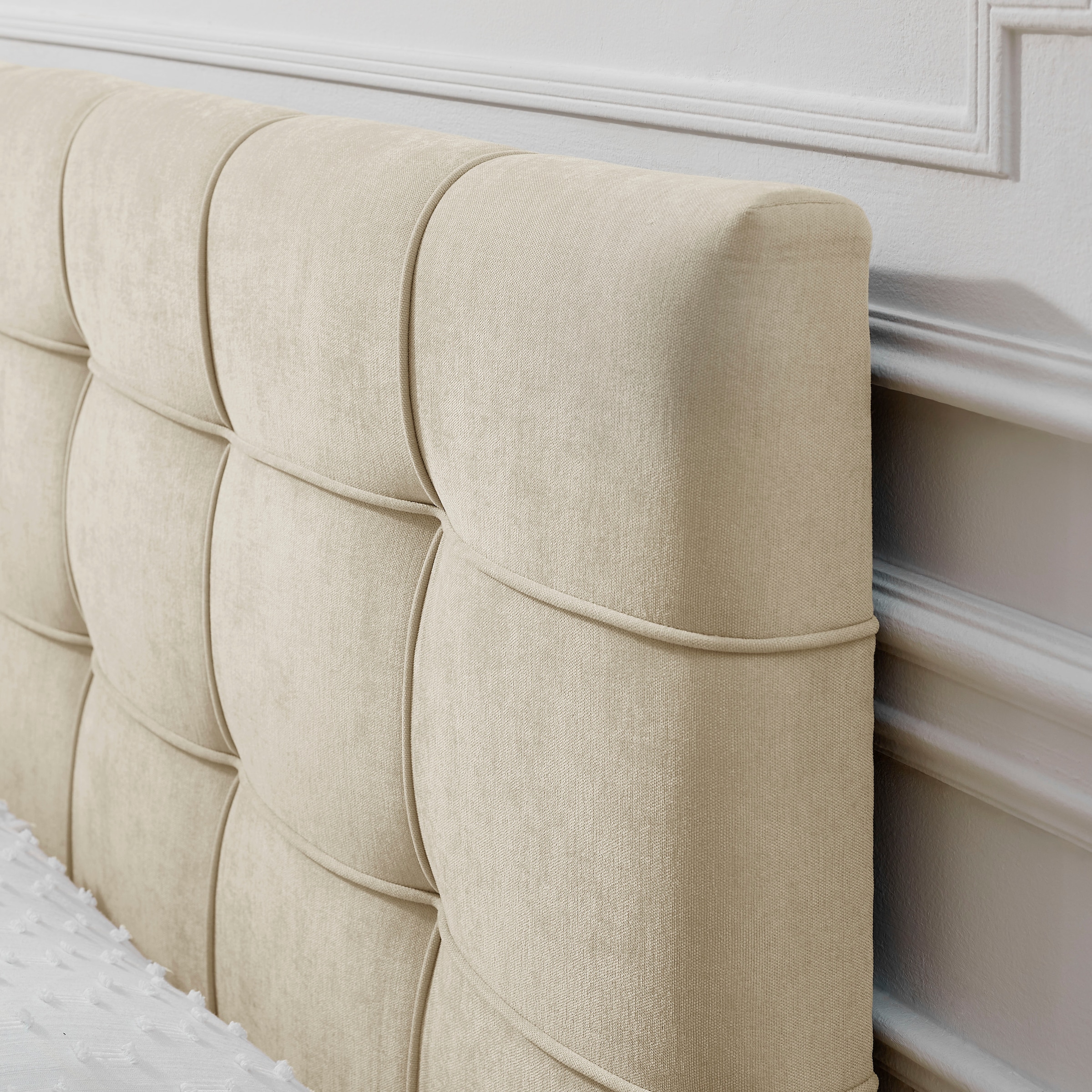 GOODproduct Lit de boxe »LILIENNE, Polsterbett mit Bettkasten und Taschenfederkernmatratze H3« avec surmatelas en mousse froide, revêtement en chenille, 160x200 & 180x200 cm
