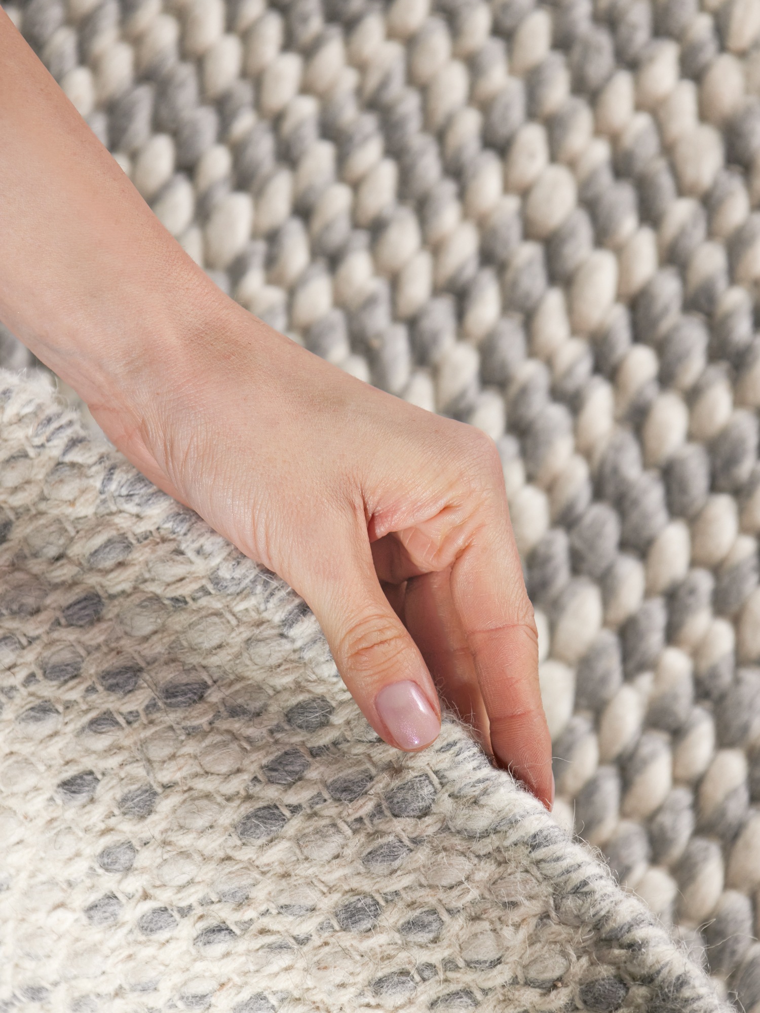 ELLE DECORATION »Beans« rund 10 mm Höhe Handweb Teppich Wolle, Rund, Perlenstruktur, Wohnzimmer, Schlafzimmer