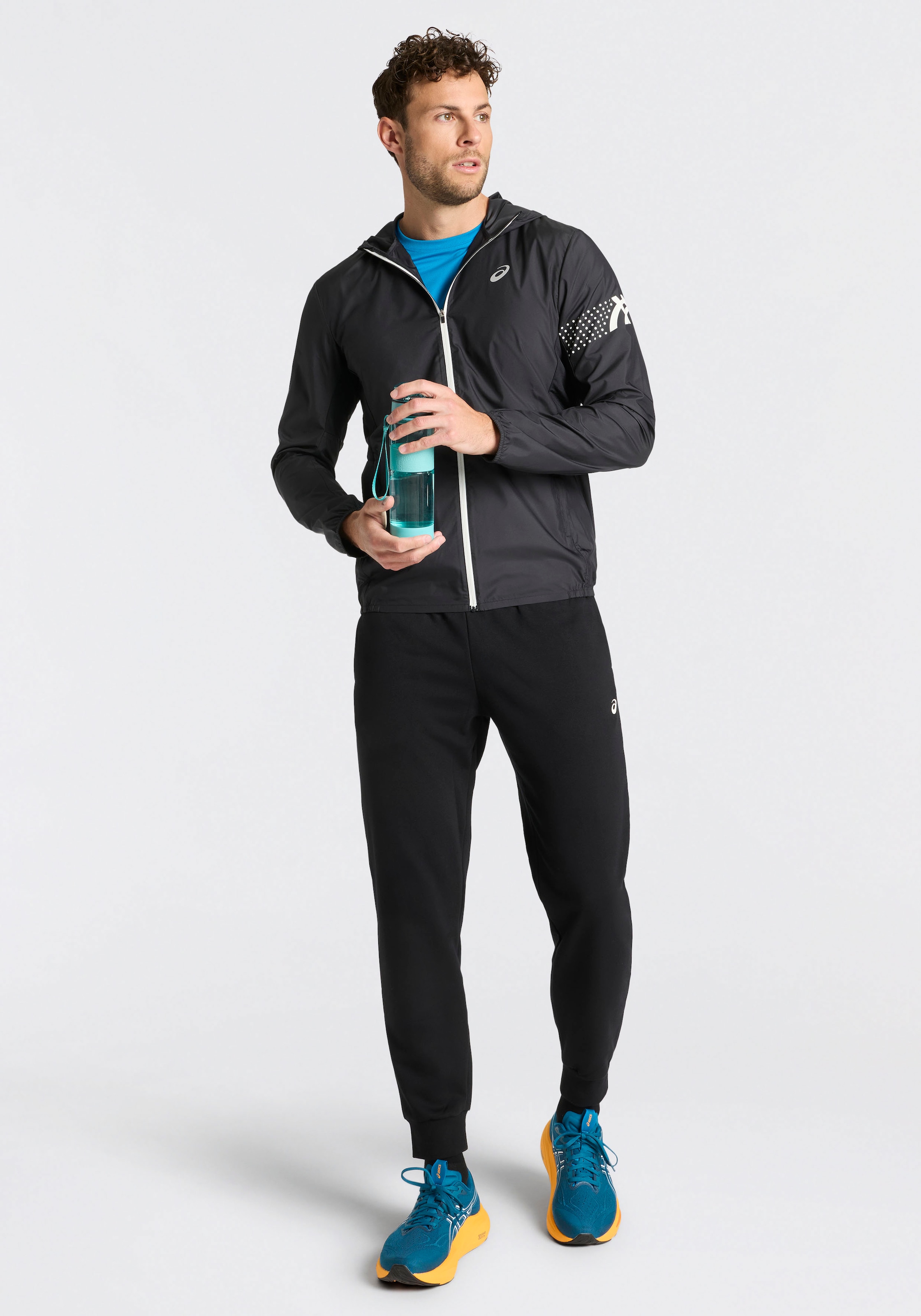 Asics Jogginghose »FRENCH TERRY PANT«  für Laufaktivitäten und Sportmode, sportlicher Stil