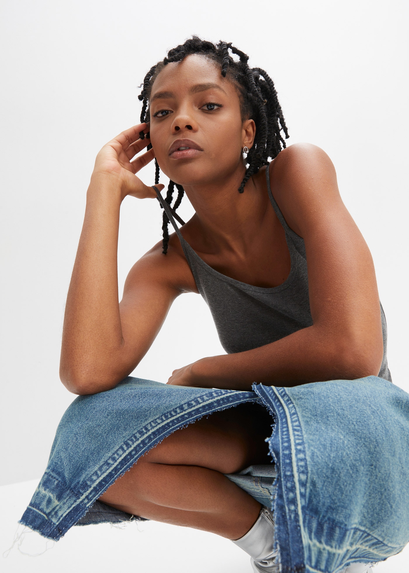 bonprix Top à bretelles spaghetti »Spaghettiträger-Top aus reiner Baumwolle, 2er Pack« Packung, 2, 2 cuis figurbetonte Slim-Fit-Passform, ärmelloses Design, in Rippware-Optik