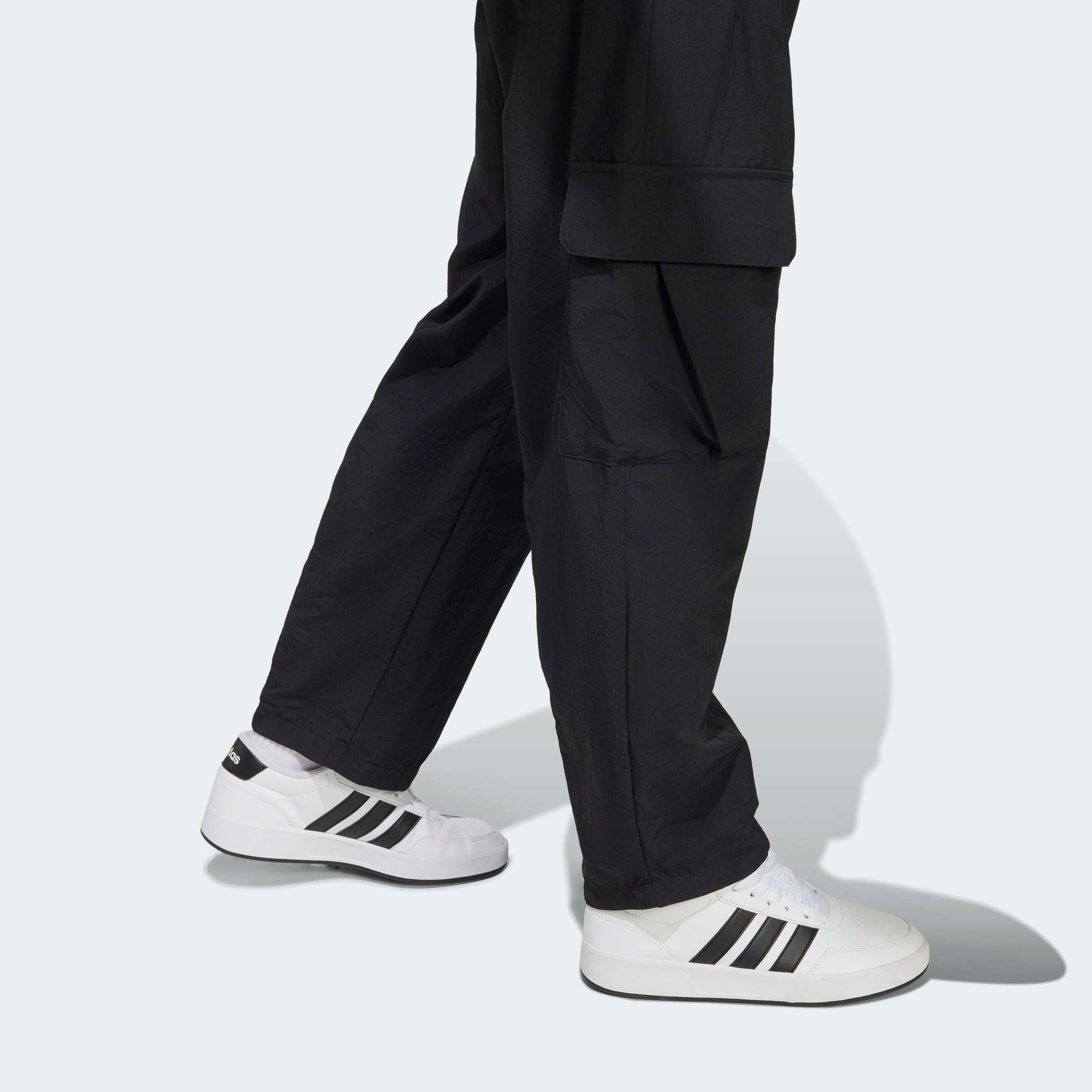adidas Sportswear Pantalon de sport »FUTURE ICONS CARGO O-SHAPED, LÄNGER GESCHNITTEN«