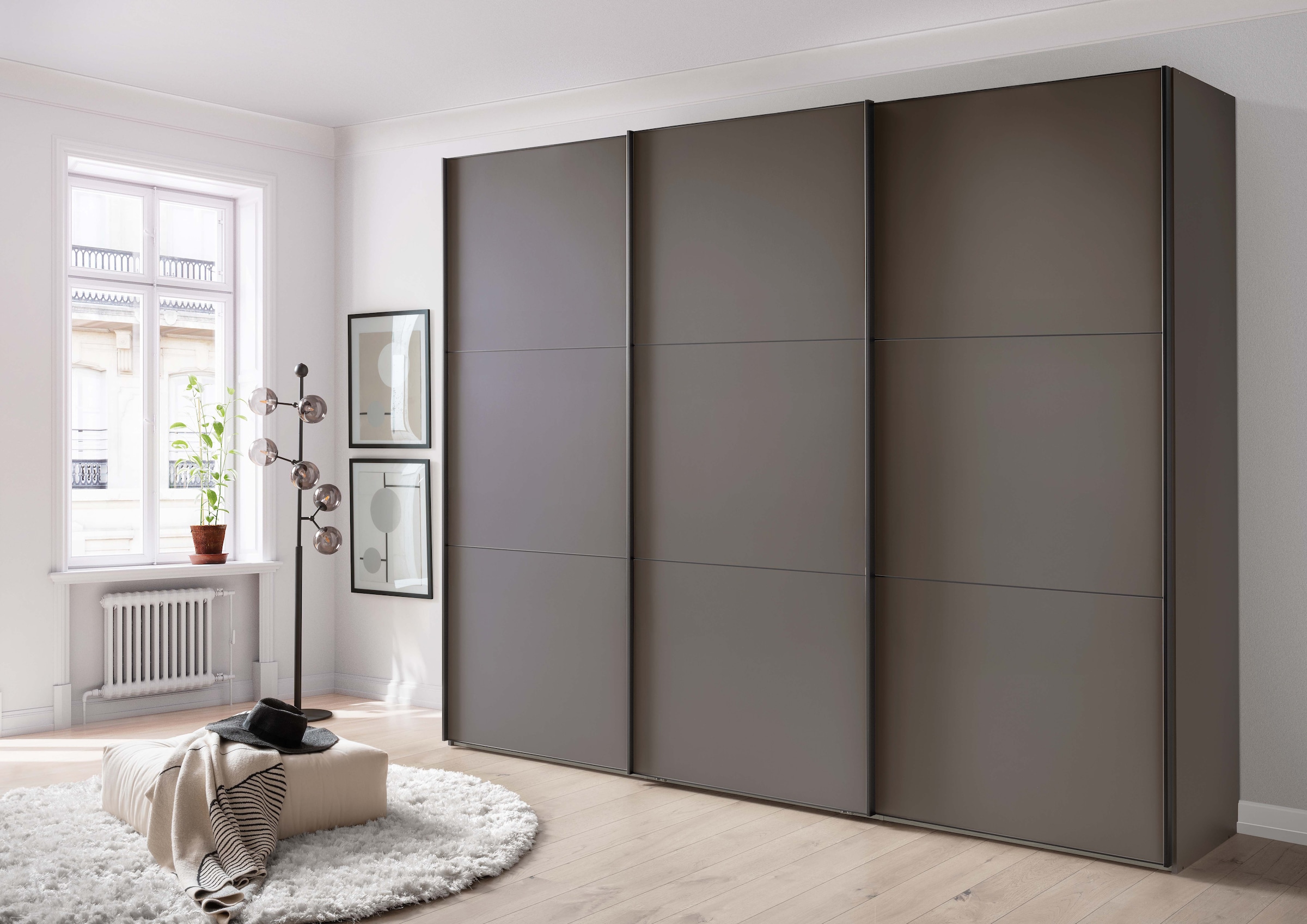 WIEMANN Schwebetürenschrank »Phoenix, Made in Germany, modernes Design, Highlight, Blickfang« Viele Farbkombinationen, in 4 Breiten und in 2 Höhen erhältlich,  maximaler Staurraum, inkl.Einlegeböden, Wäscheböden u. Dämpfer