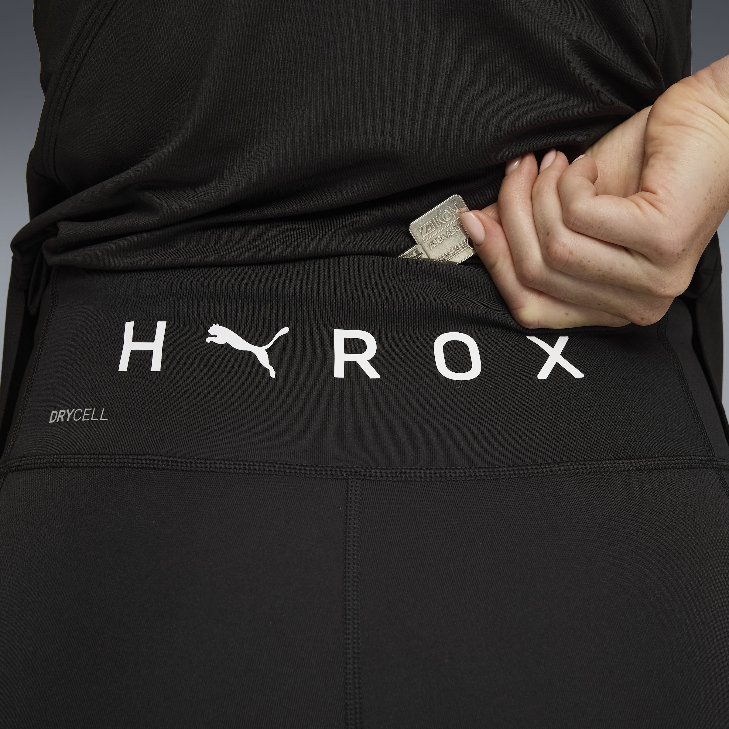 PUMA Caleçon d'entraînement »W  X HYROX ESS TIGHT«  mit DryCELL-Technologie, atmungsaktiv, schmale Passform