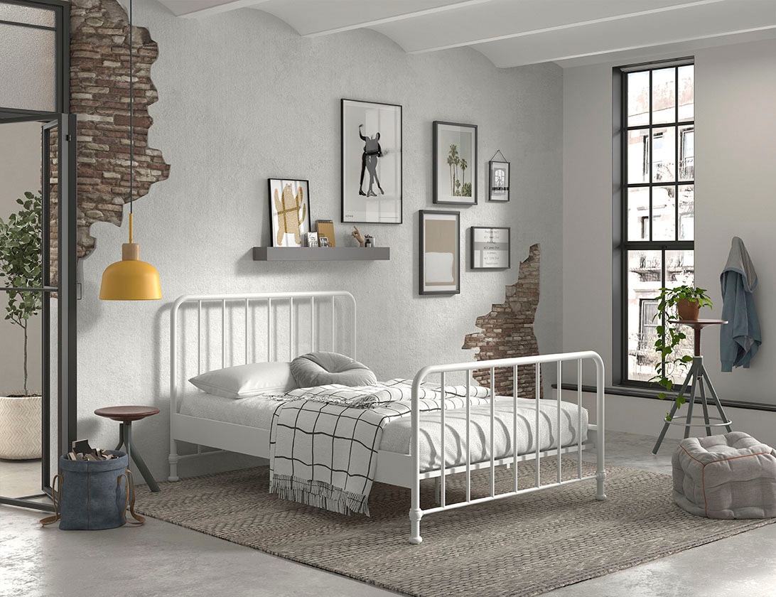 Vipack Metallbett »Bronxx, standfest gebaut, gradlinige Optik in zeitlosem Design« in 2 Grössen und verschiedenen Farben erhältlich,  inkl. Lattenrost, Mittelsteg und Fussstütze unter der Liegefläche