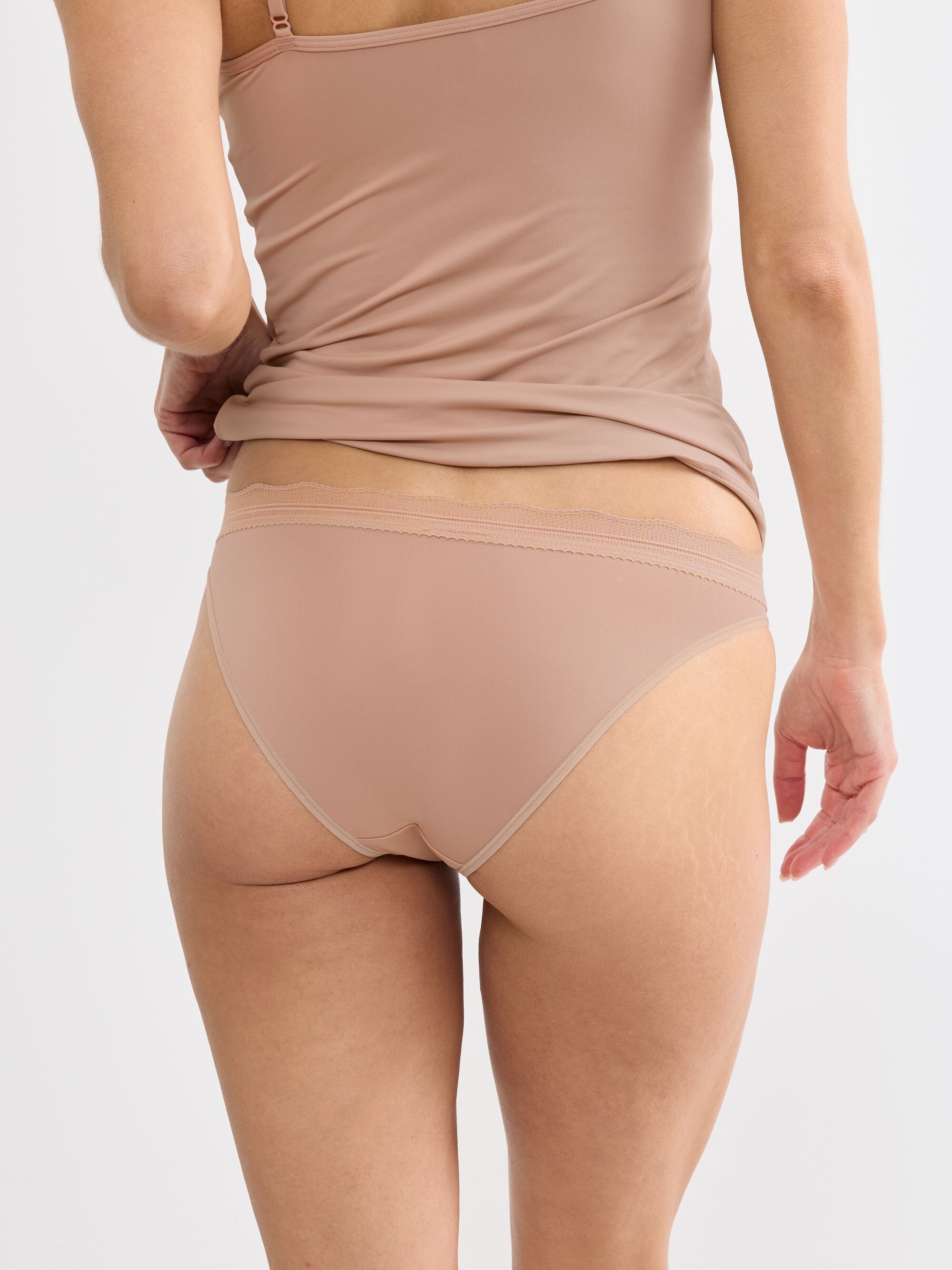 sloggi Slip miniature »GO Blush Mini 2P« avec détails en dentelle