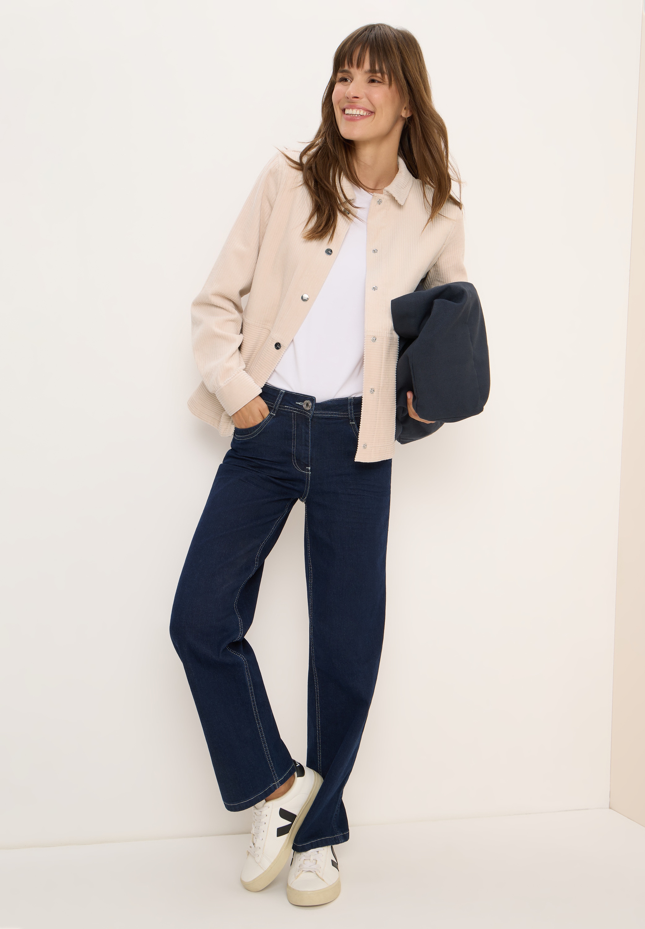 Cecil Veste en velours côtelé mit Knöpfen