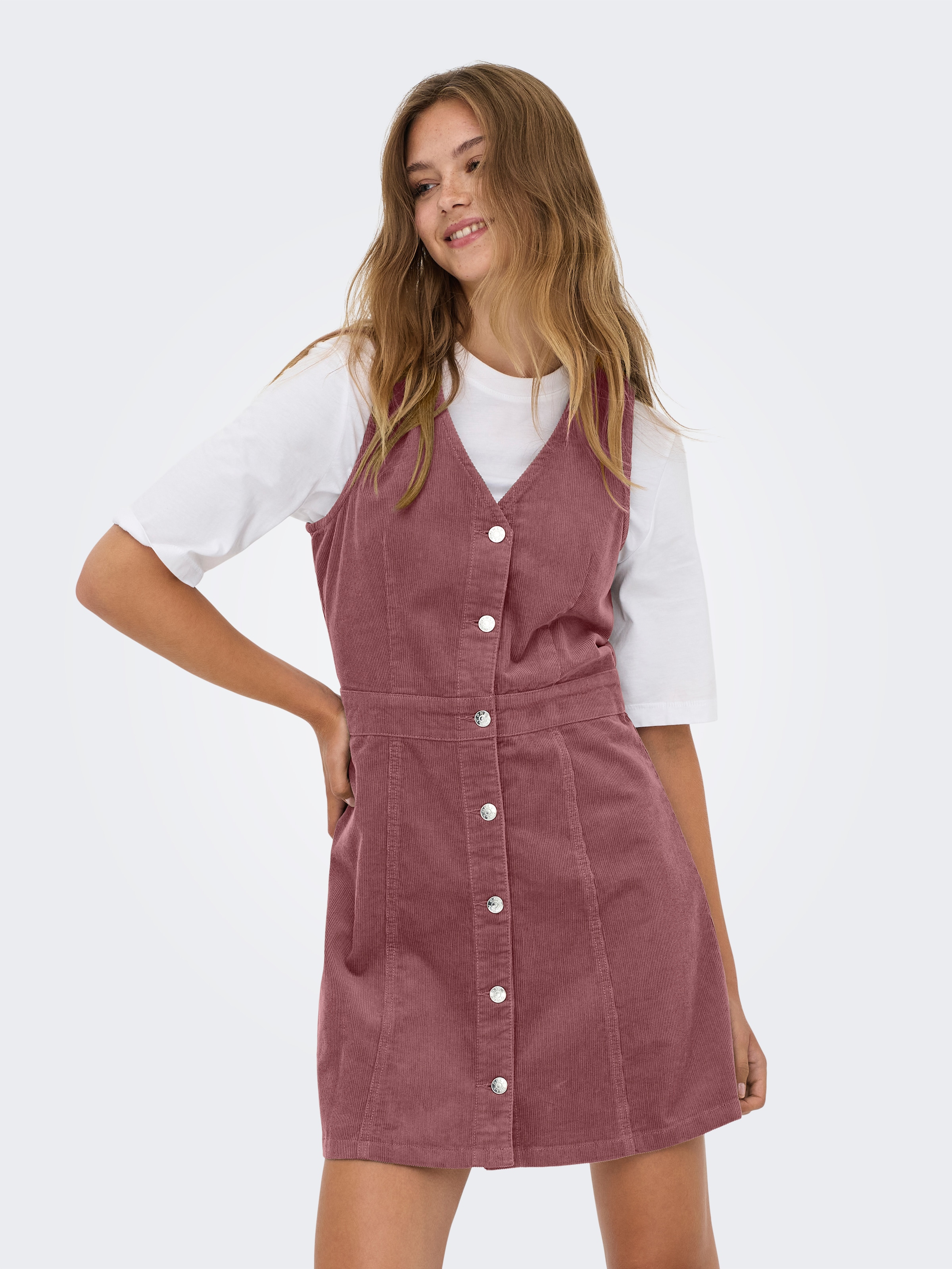 ONLY Robe en velours côtelé »ONLMOXIE S/L BUT CORD DRESS CC PNT« coton, coupe régulière