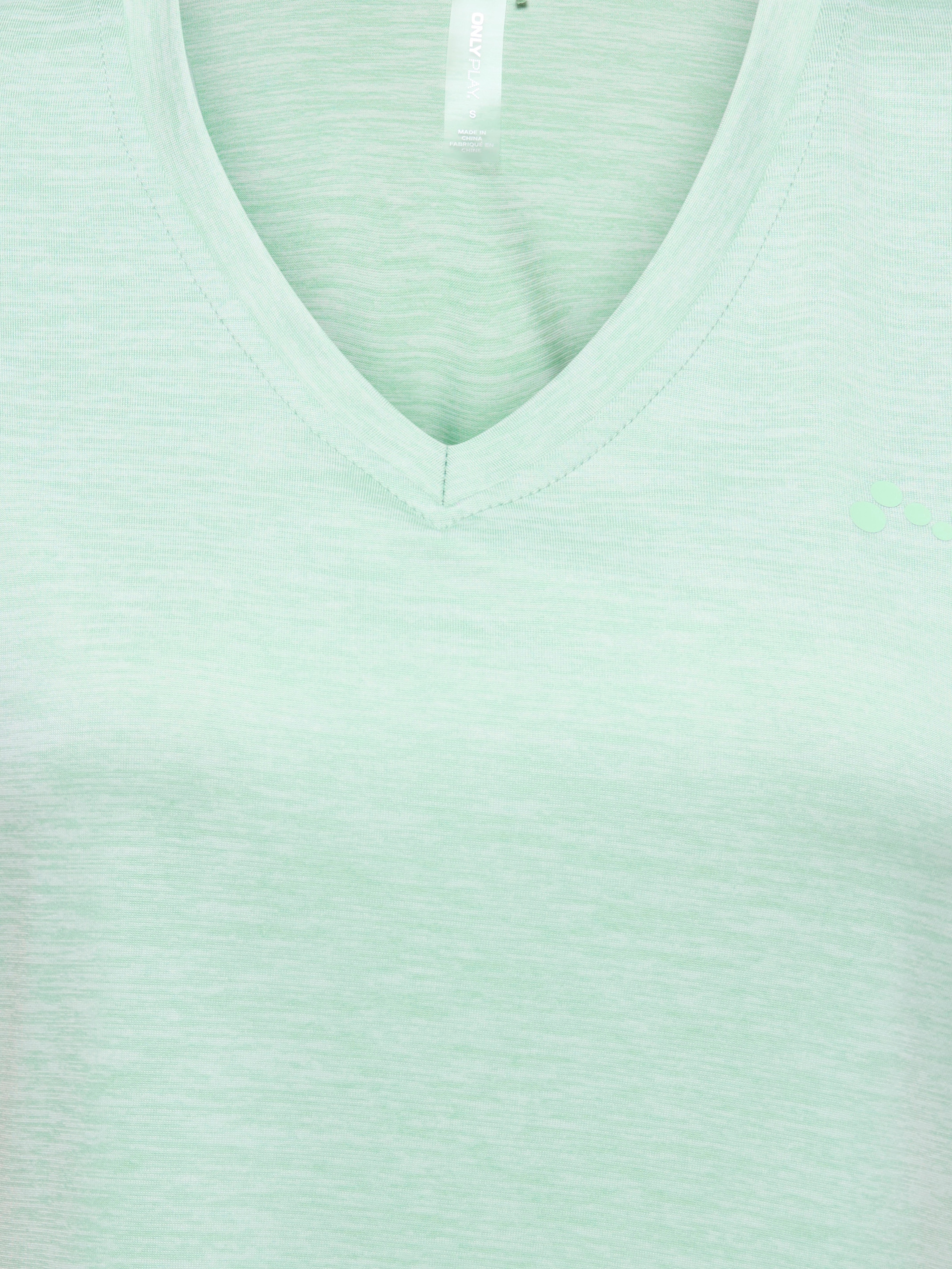 ONLY Play »ONPCORE LIFE VN SS REG TEE NOOS« mit reflektierenden Details