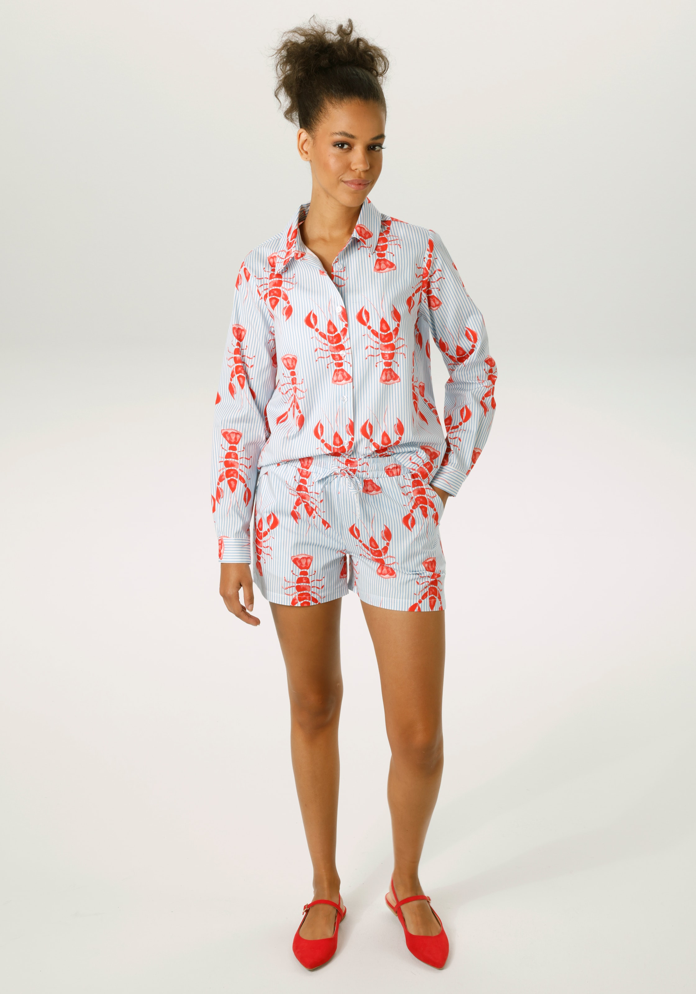 Aniston CASUAL Short  gestreift und mit Krebsen bedruckt - NEUE KOLLEKTION