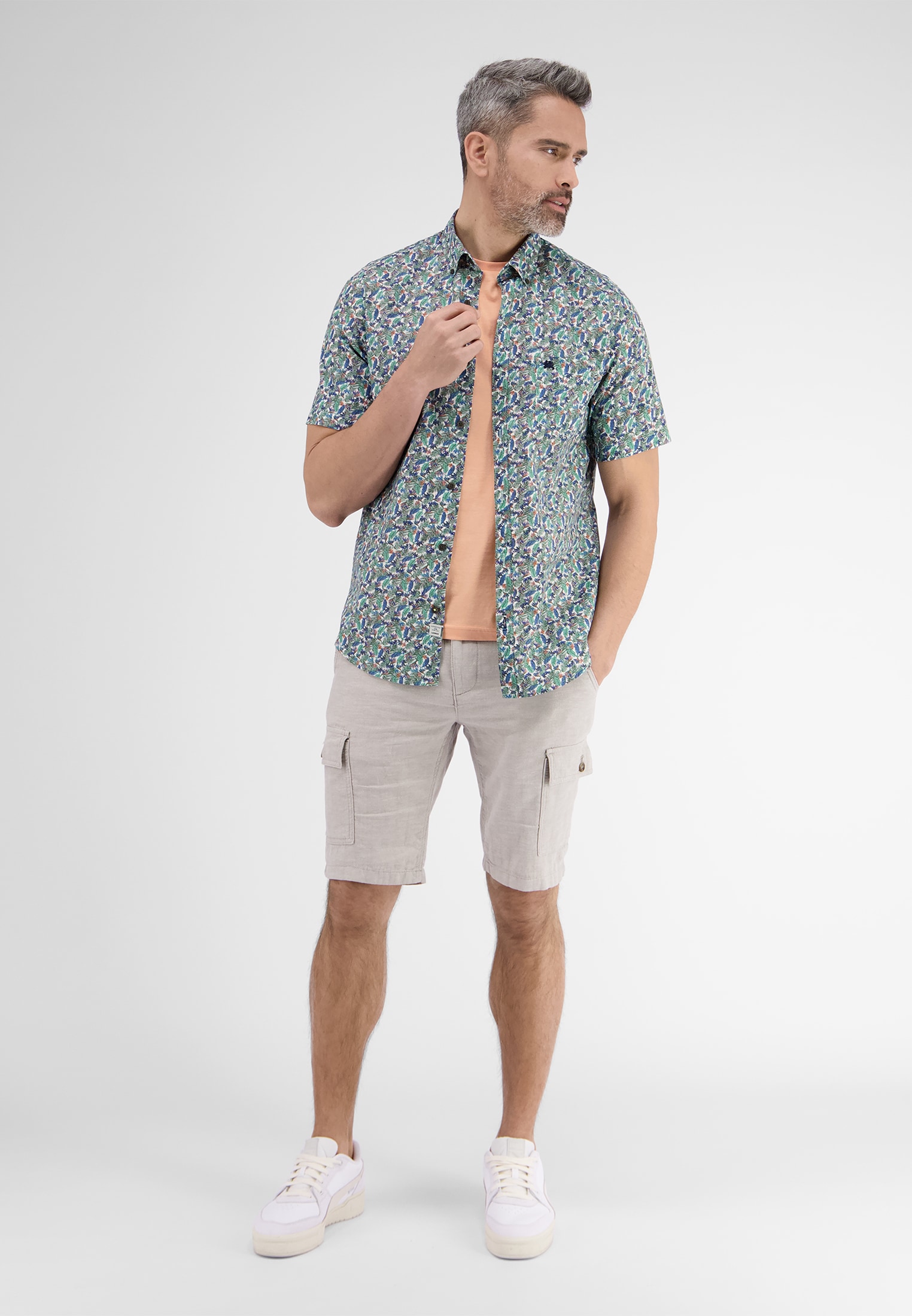 LERROS Chemise à manches courtes »Halbarmhemd mit floralem Print«