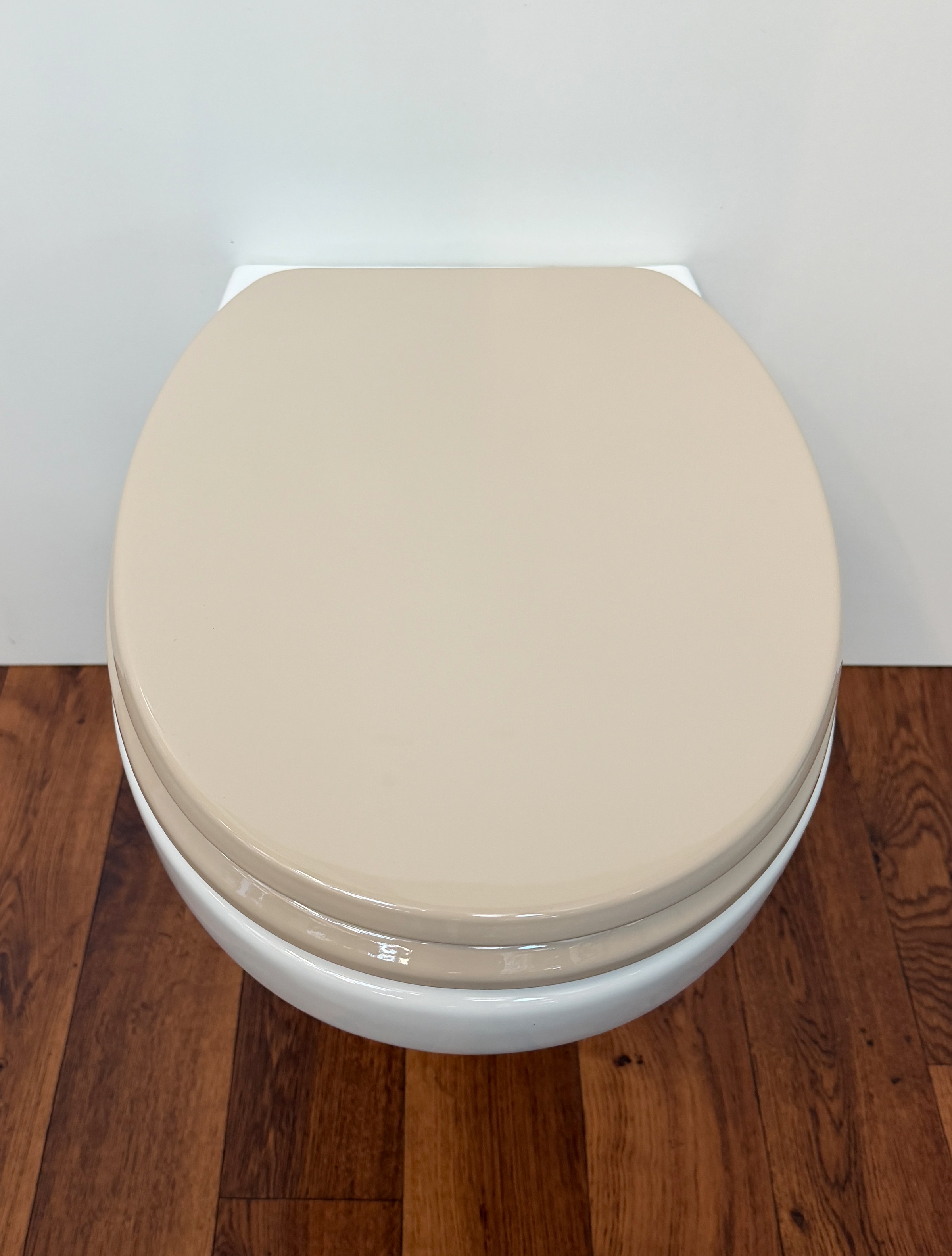 welltime Siège de WC »Classic Colours« Abattant de WC résistant aux rayures avec noyau en bois et fermeture amortie.