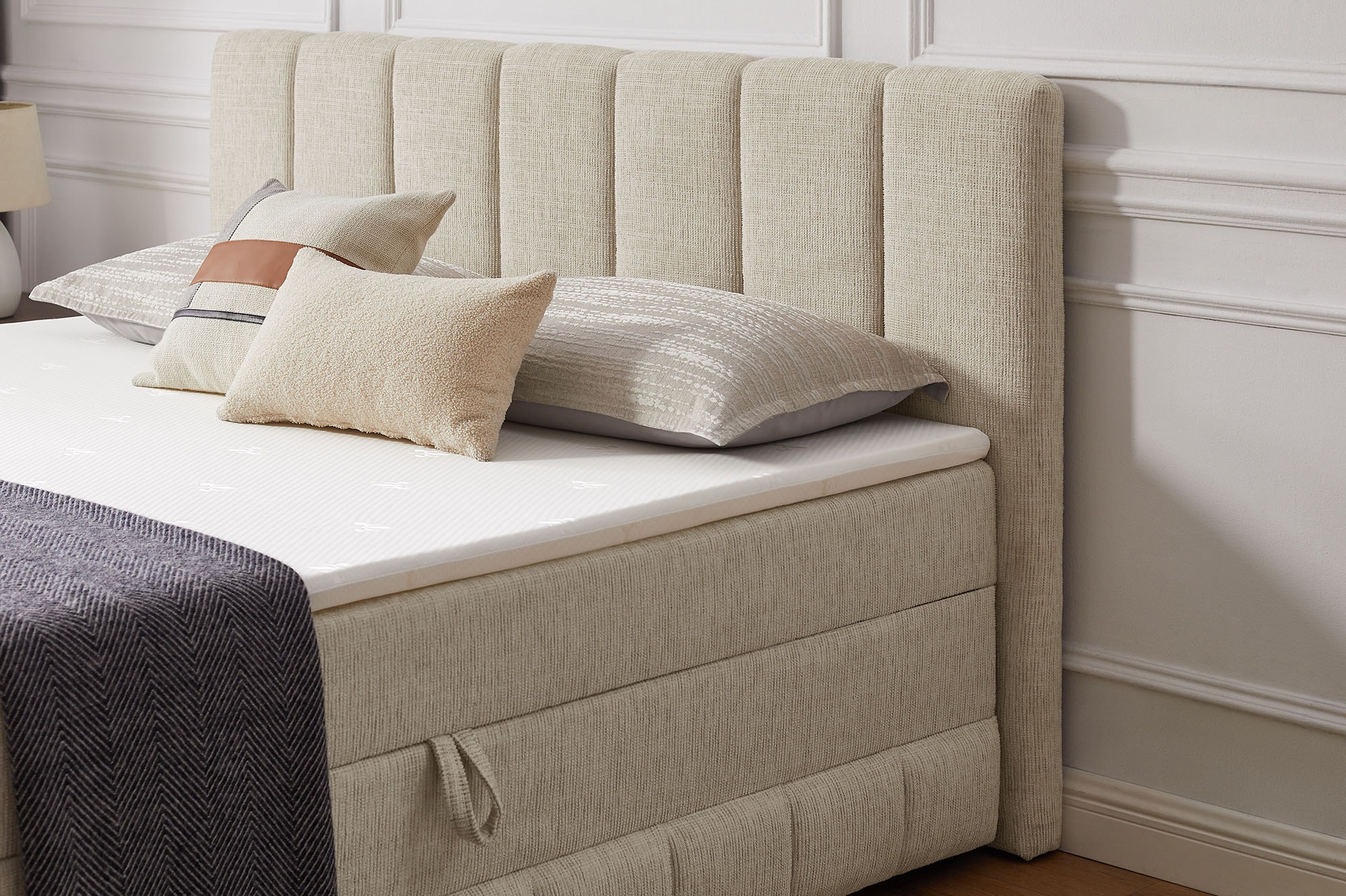 GOODproduct Lit de boxe »Likely inkl. Bettkasten, Liegefläche 180x200 cm, in Boxspring-Optik« inkl. Topper & Aufbauvideo, erhältlich in verschiedenen Farben