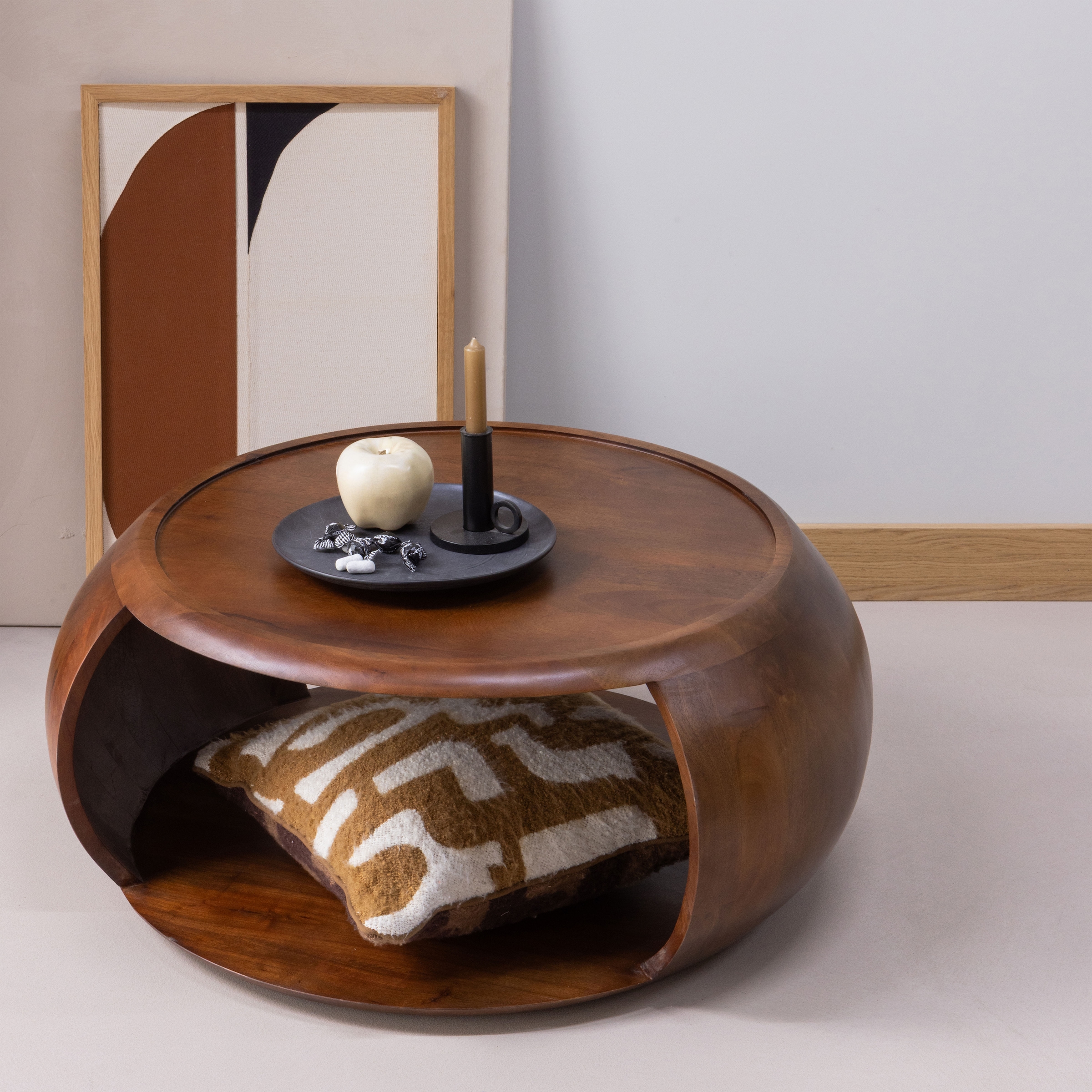 WOOOD Couchtisch »Cole mit Massivmangoholz und Aussparung B 72 x T 72 x H 36 cm« Organische Formgebung, Tragkraft 11,3 kg, für den Innenbereich