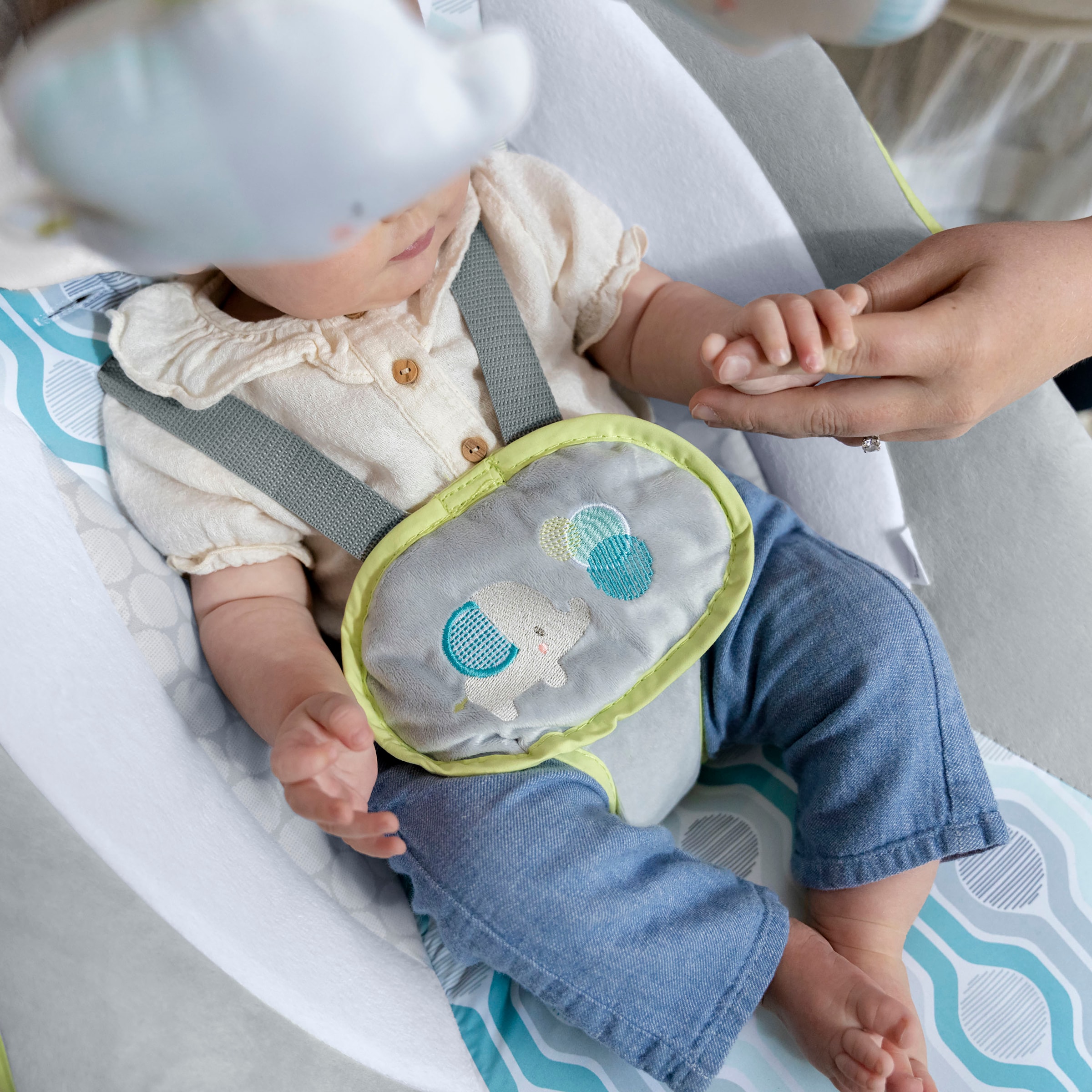 ingenuity Transat pour bébé »SimpleComfort  Compact Soothing Swing - Everston« mit Sound-Effekt