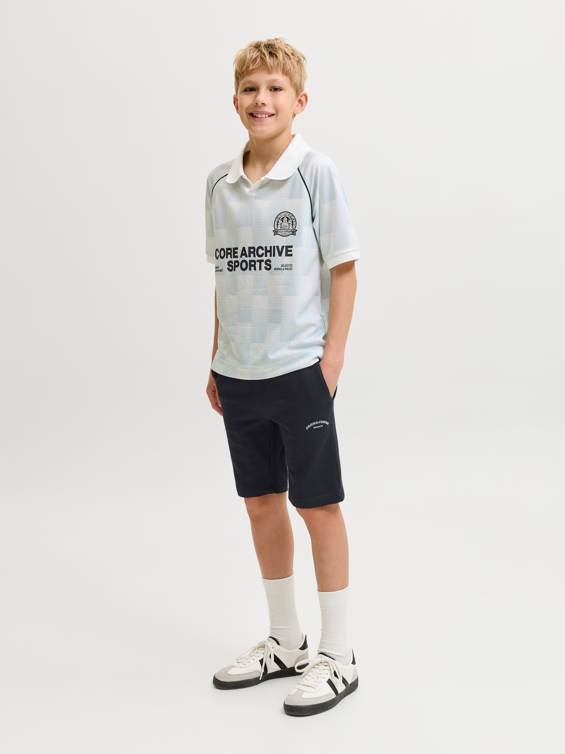 Jack & Jones Junior Sweatshorts »JPSTGORDON COLLEGE SWEAT SHORTS MID JNR«