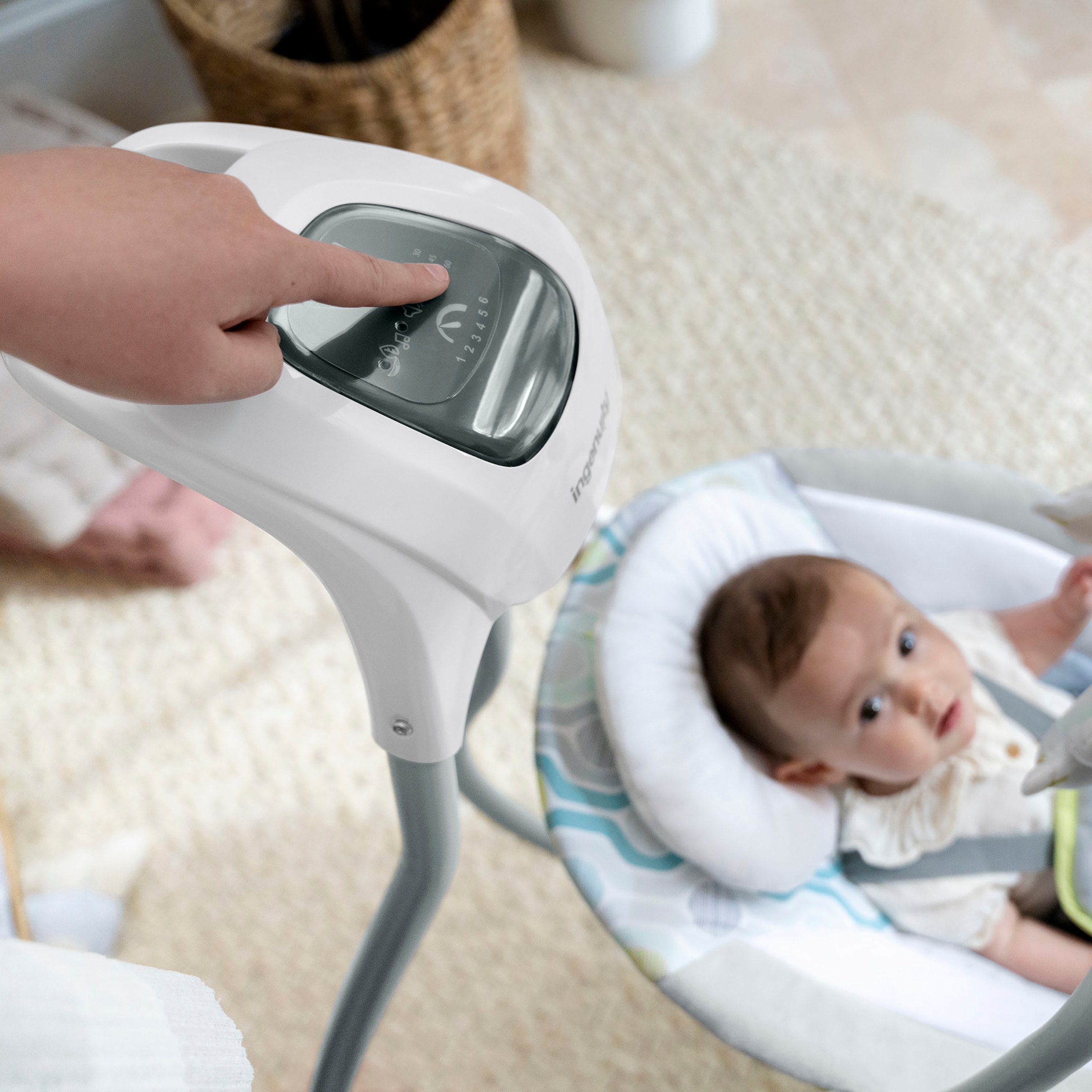 ingenuity Transat pour bébé »SimpleComfort  Compact Soothing Swing - Everston« mit Sound-Effekt