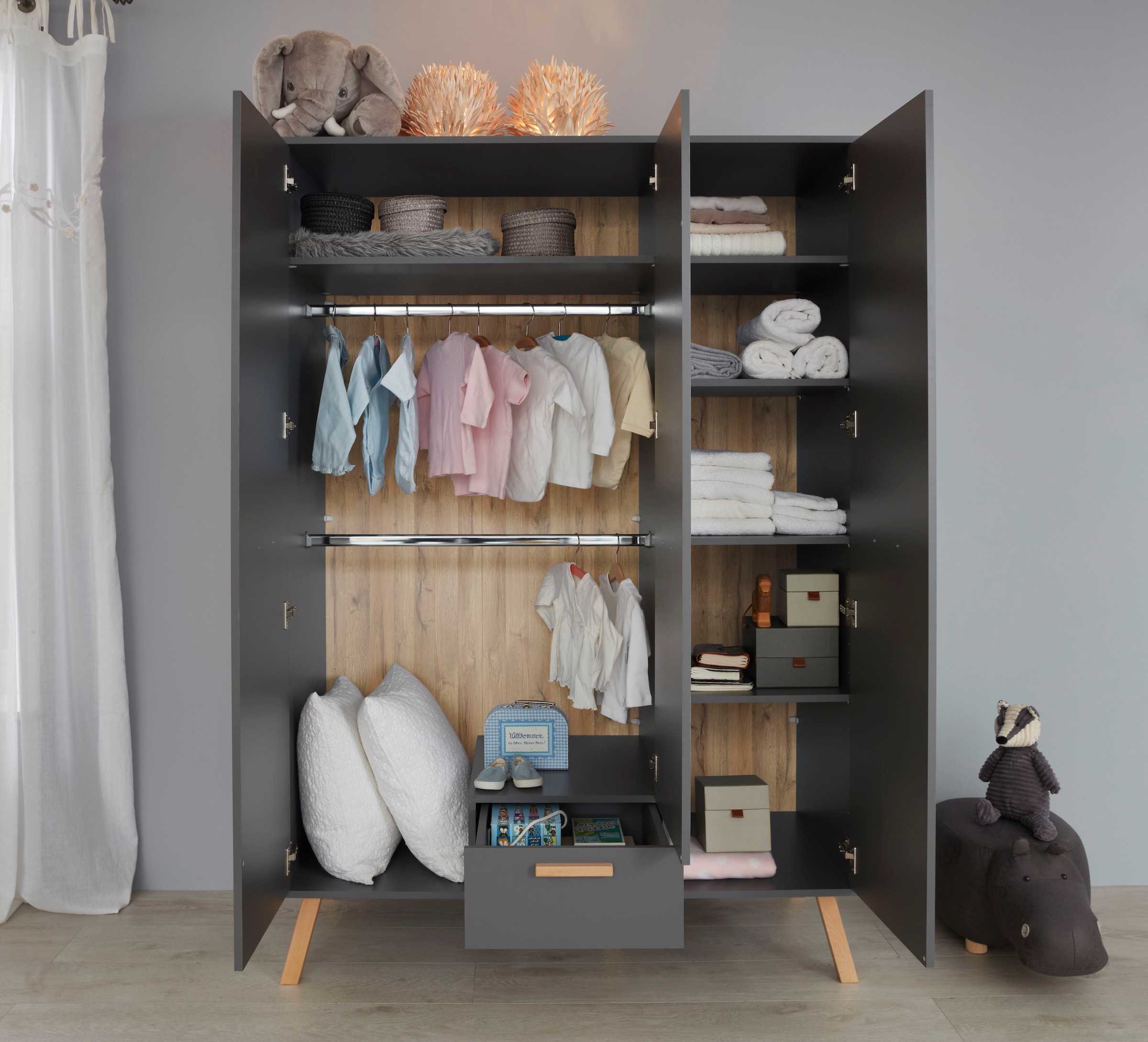 trendteam Armoires à vêtements »Mats« 3 portes