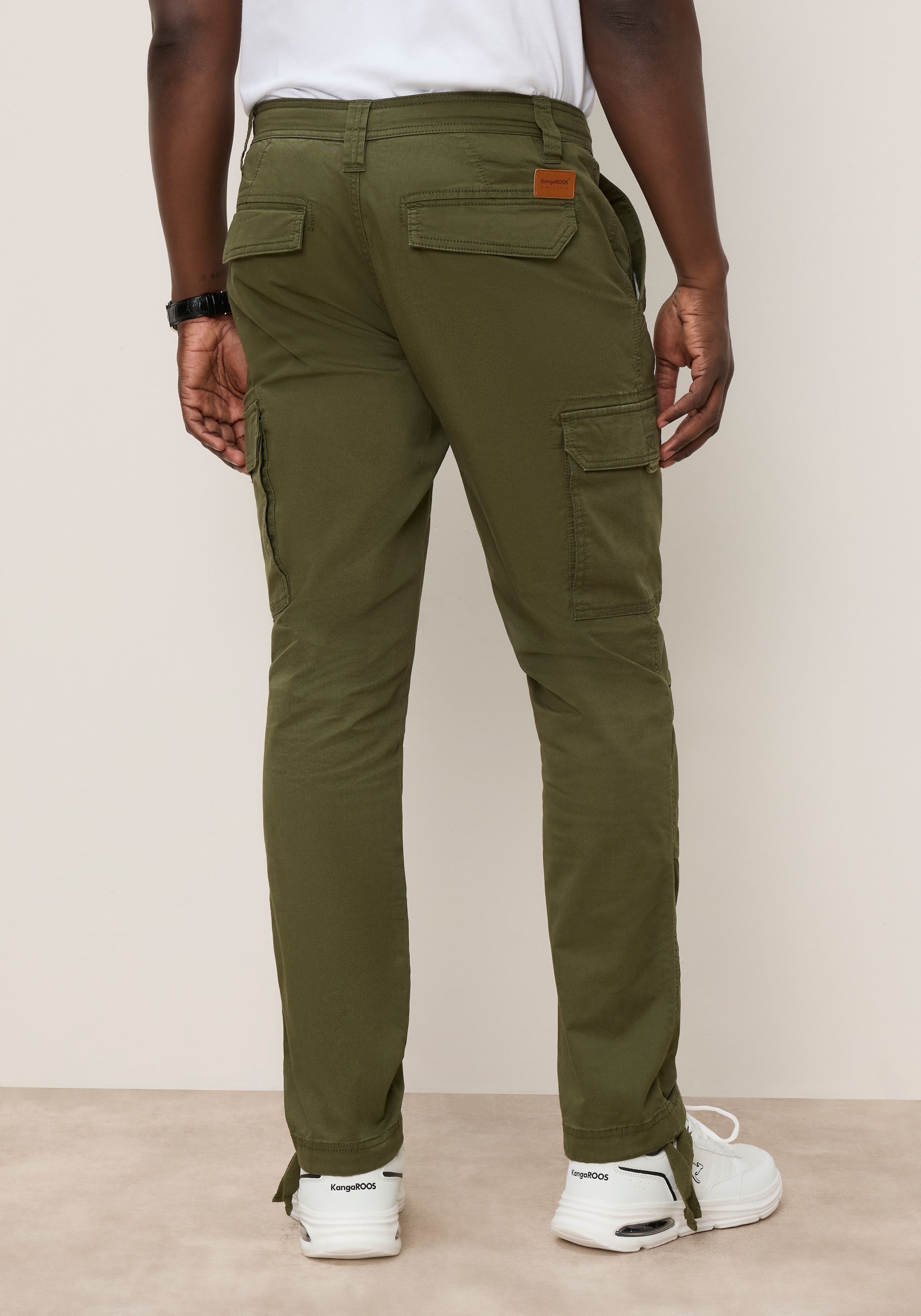 KangaROOS Pantalon cargo  coupe droite, coupe régulière, en coton et élasthanne