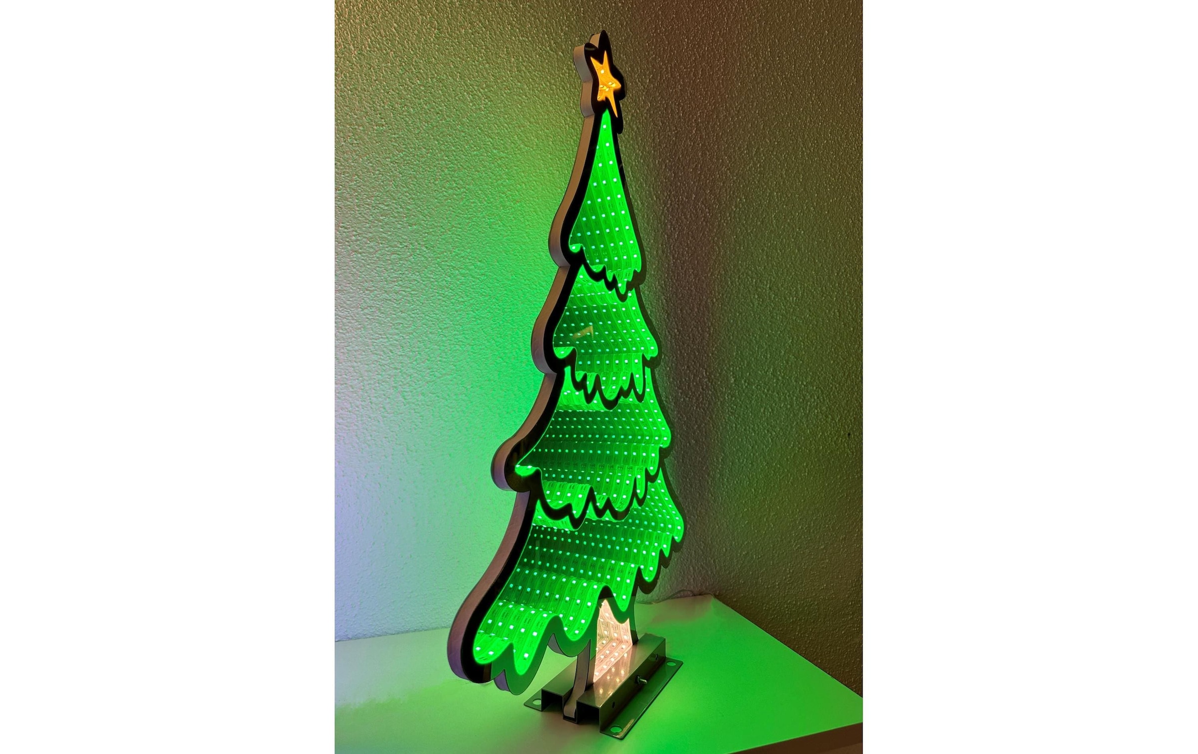   Figurine décorative LED »Dameco Infinity Tannenbaum 237 LEDs«