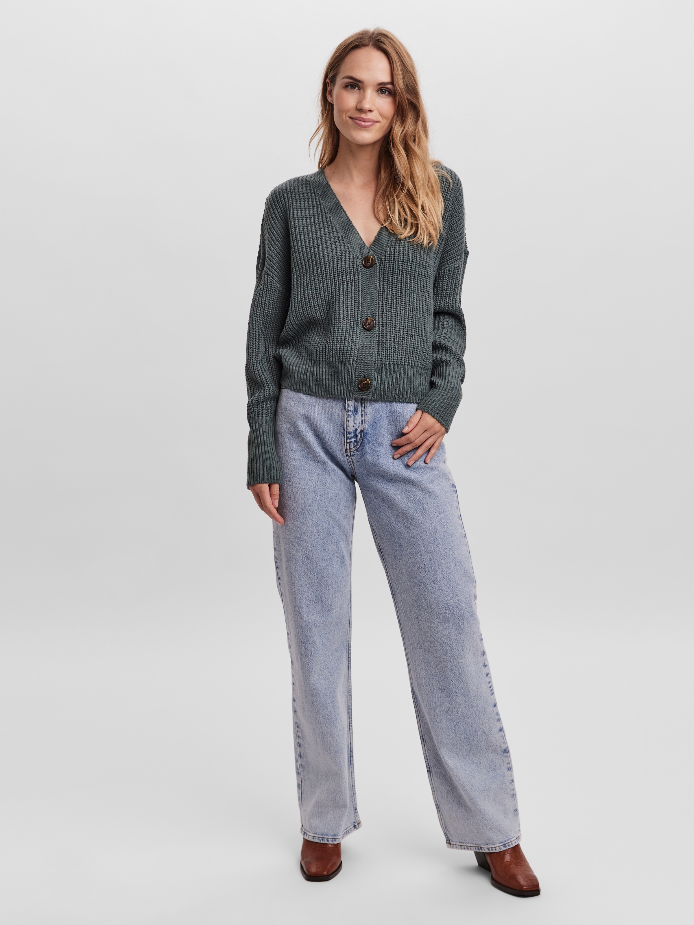 Vero Moda Veste en tricot »VMLEA LS V-NECK CUFF CARDIGAN NOOS« fibre synthétique, coupe régulière