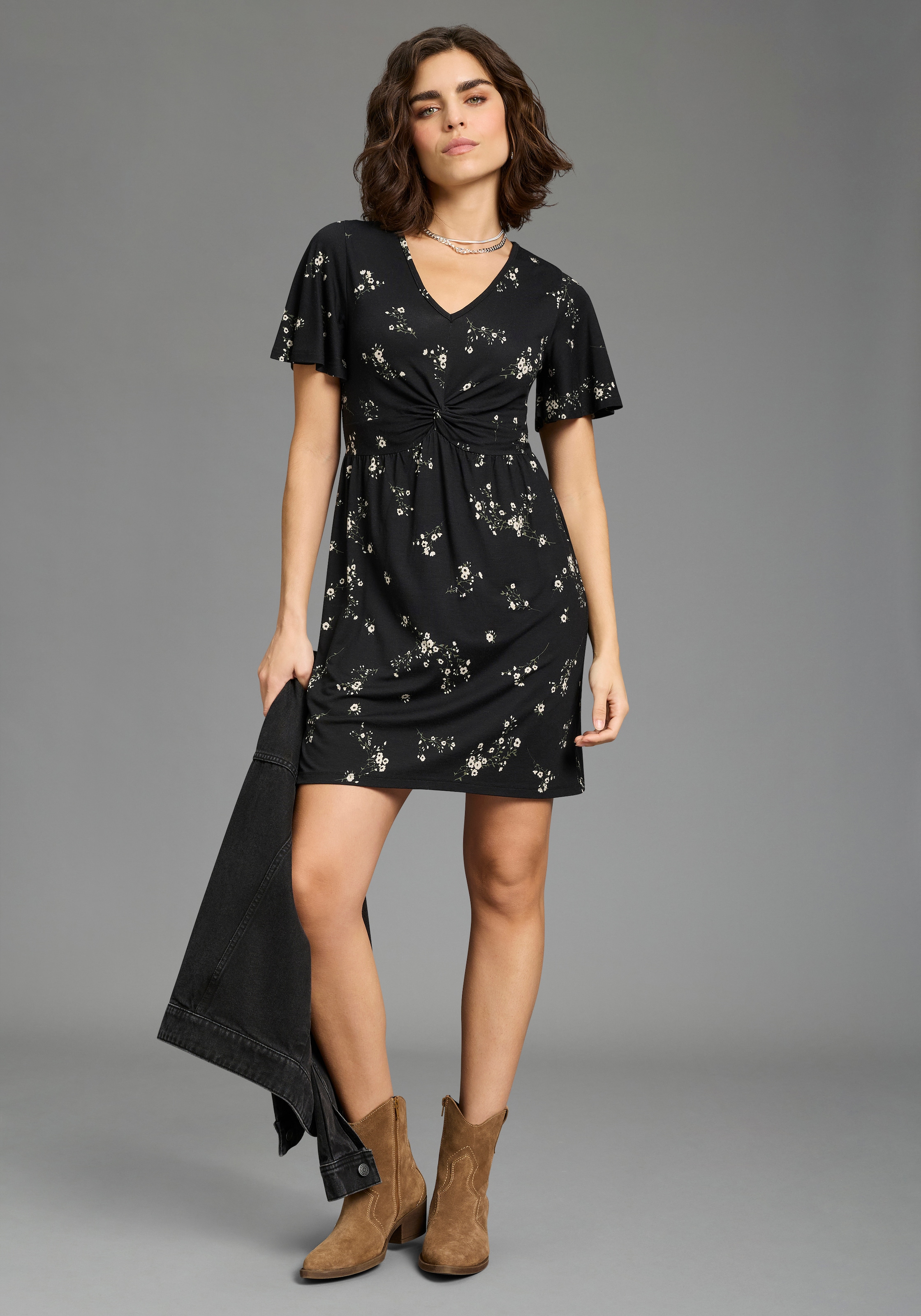 Laura Scott Sommerkleid mit betonter Taille, Kurzarm, geblümt