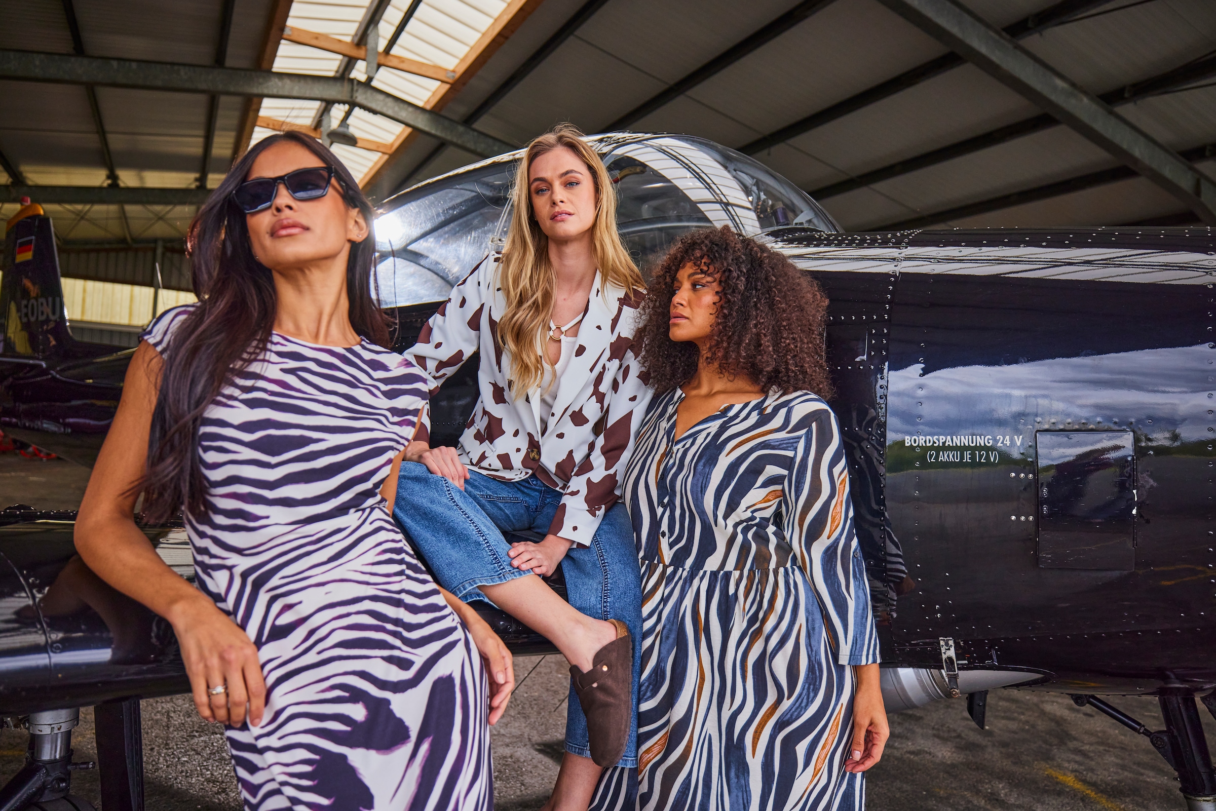 Aniston CASUAL Blazer long mit topaktuellen Kuh-Flecken -jedes Teil ein Unikat - NEUE KOLLEKION