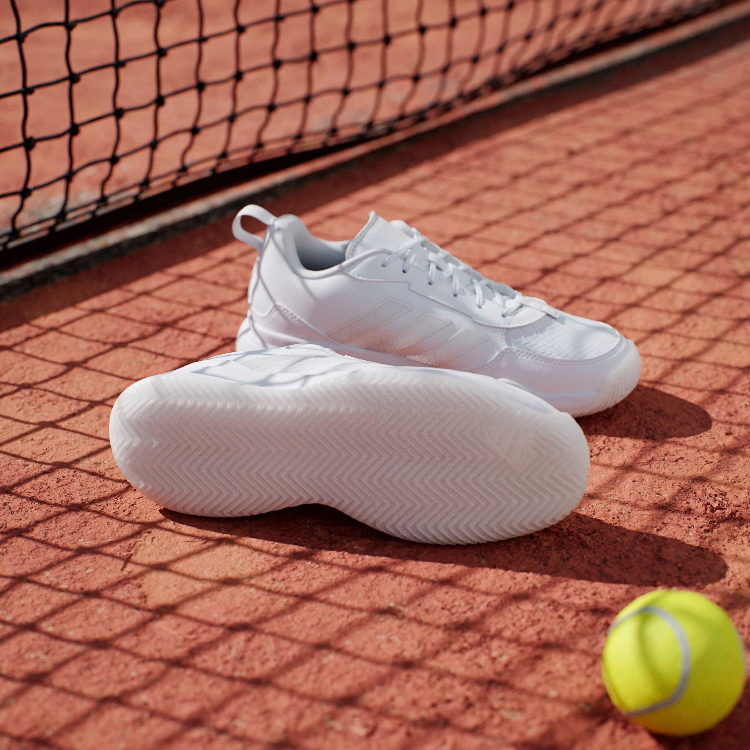 adidas Performance Chaussure de tennis »AVAFLASH«