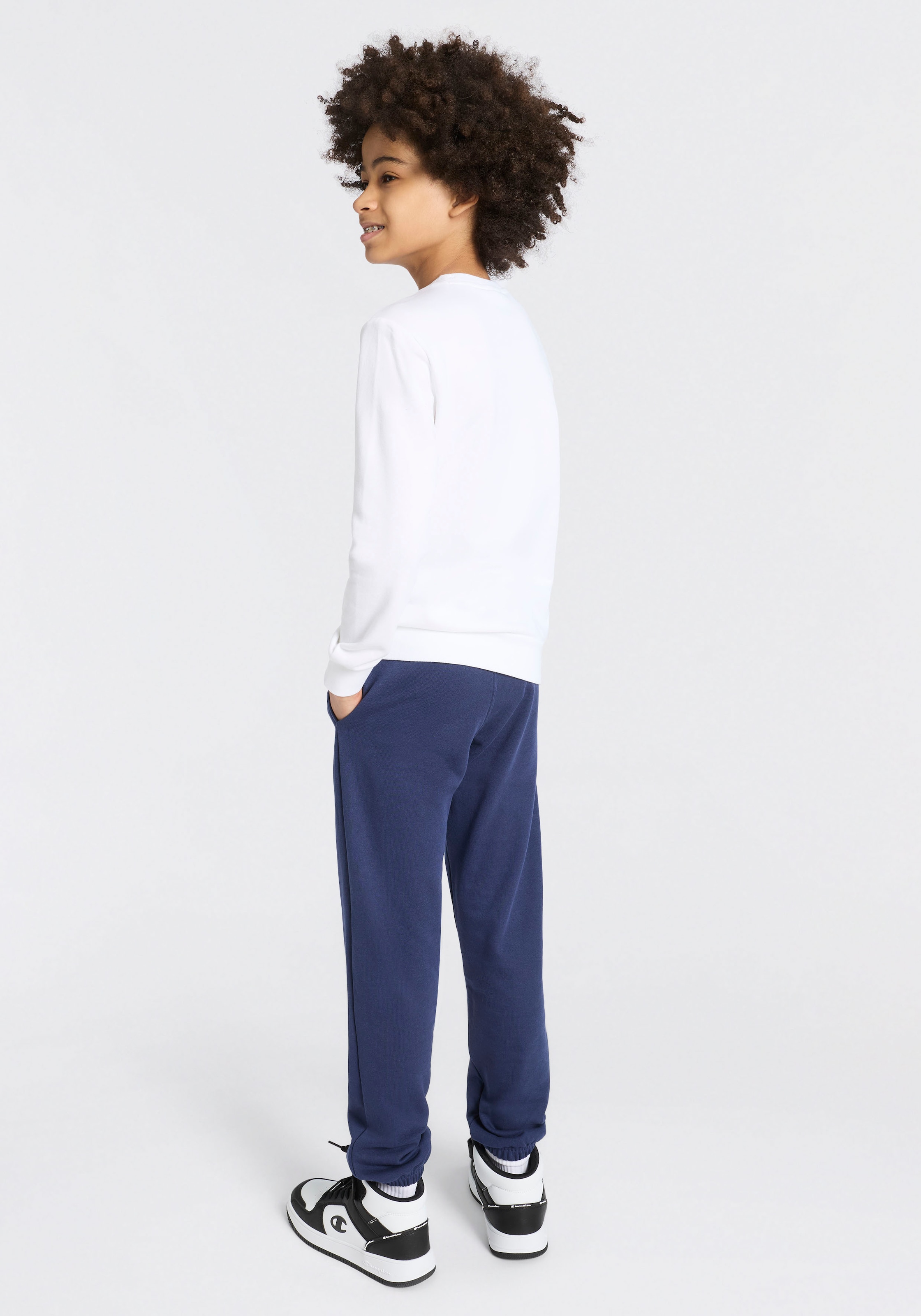 Champion Jogginganzug »Graphic Terry Crewneck Sweatsuit« 2 tlg. für Kinder, sportlicher Stil, weiches Material