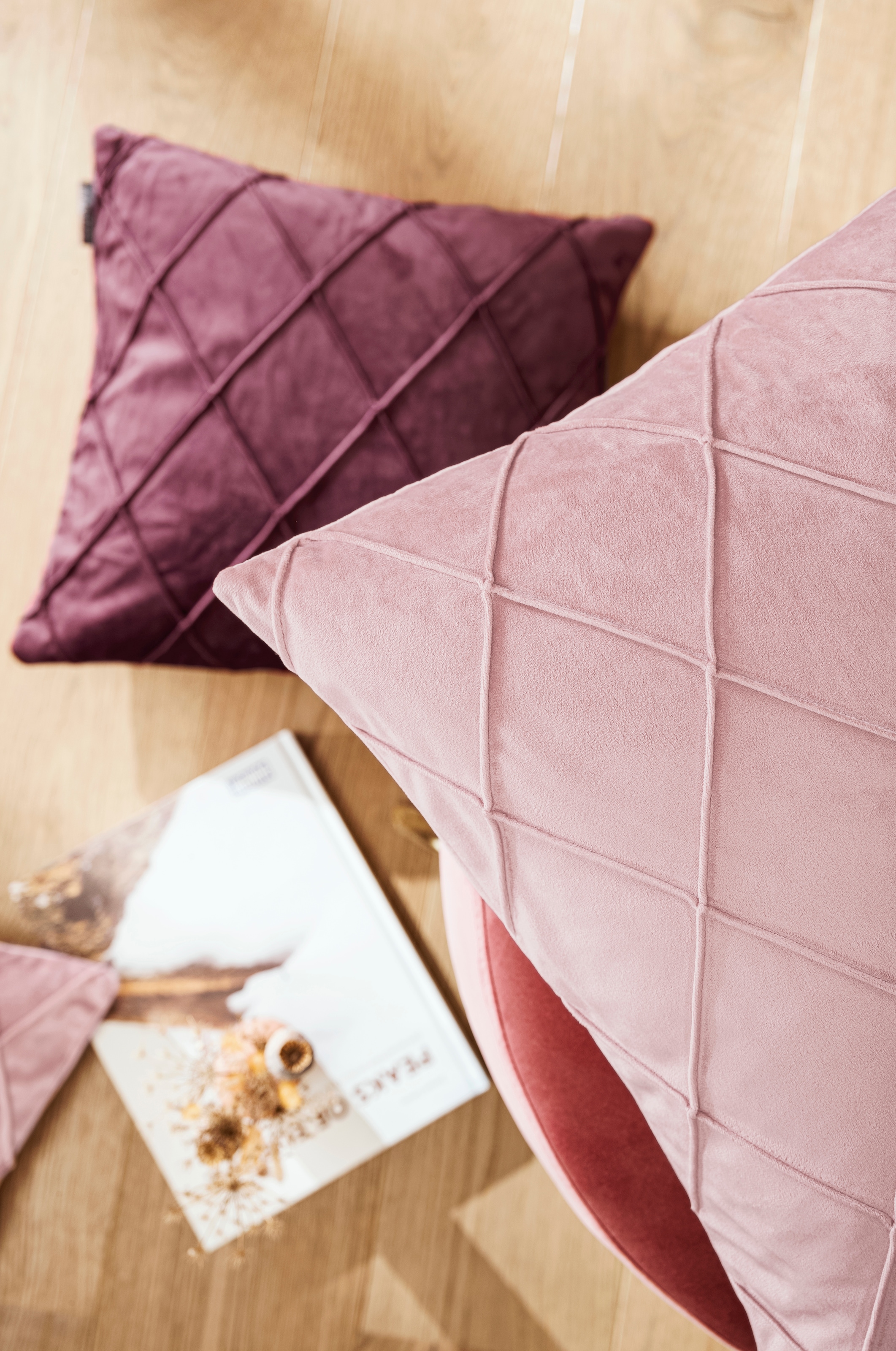 Magma Heimtex Coussin décoratif »NOBLESS« Housse de coussin, matelassage élégant en losanges, look moderne et luxueux