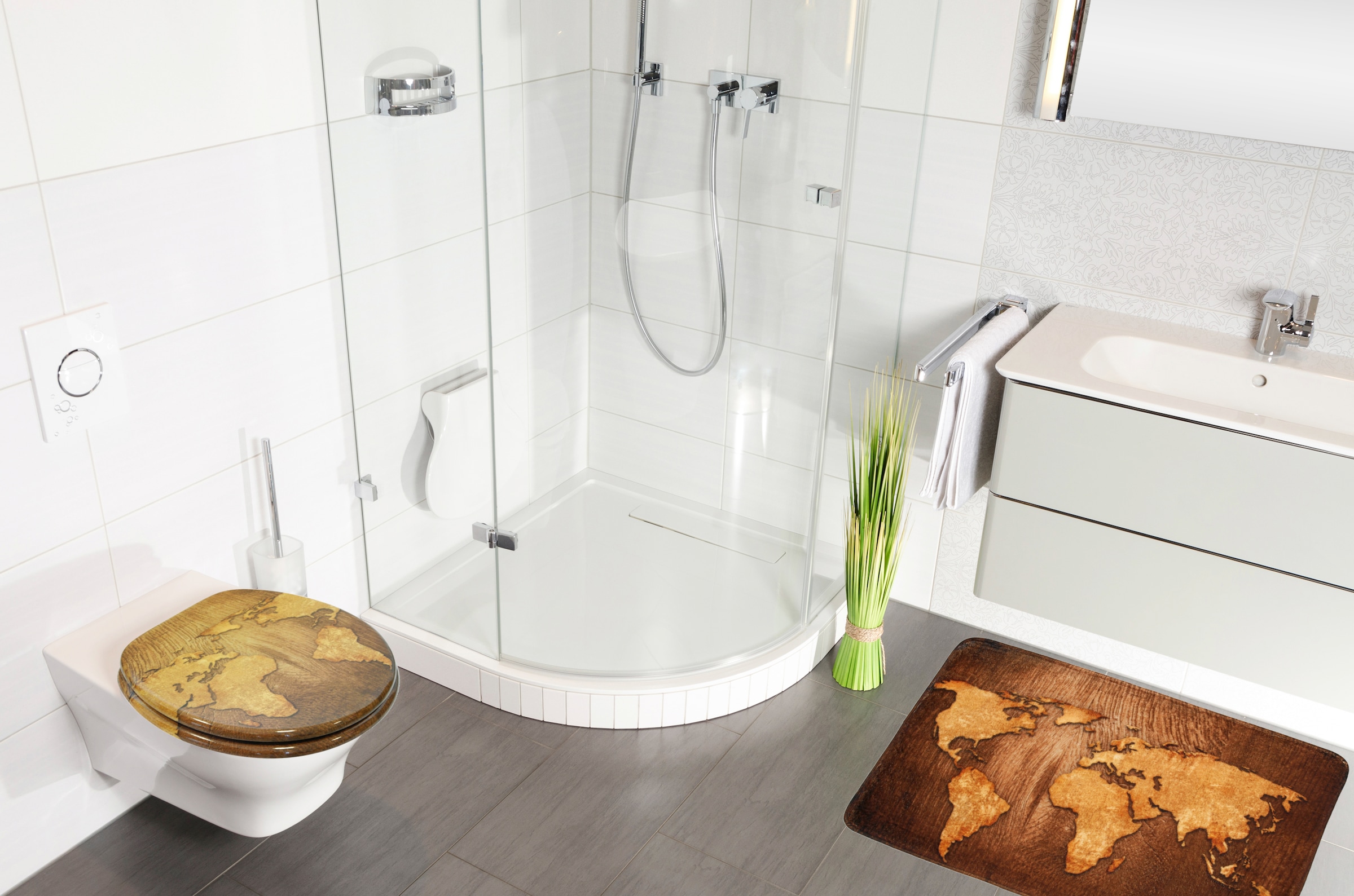 Sanilo Badaccessoire-Set »World Map« bestehend aus WC-Sitz, Badteppich und Waschbeckenstöpsel