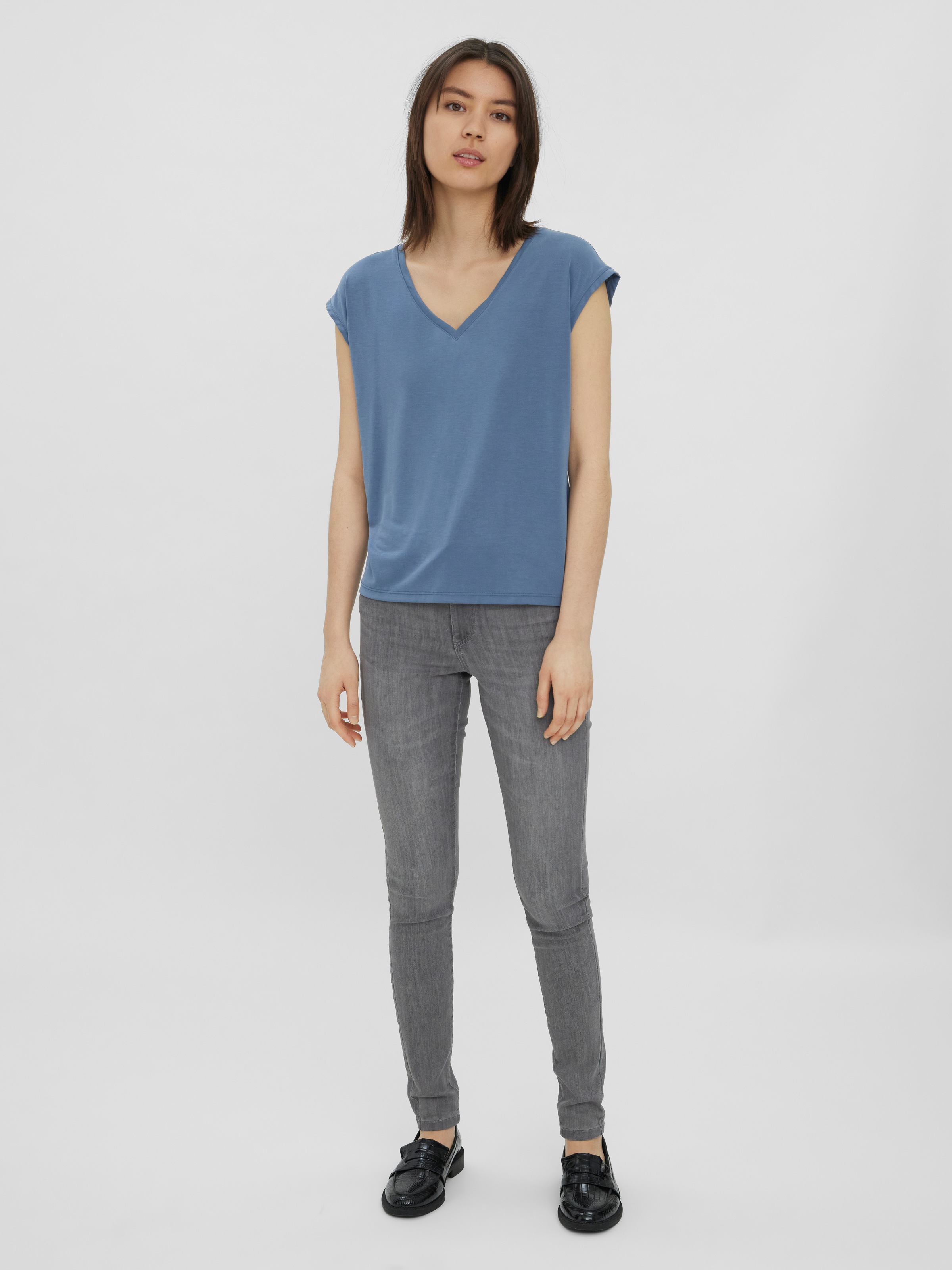 Vero Moda T-shirt en V »VMFILLI SS V-NECK TEE GA NOOS« Materialmix, relaxed fit