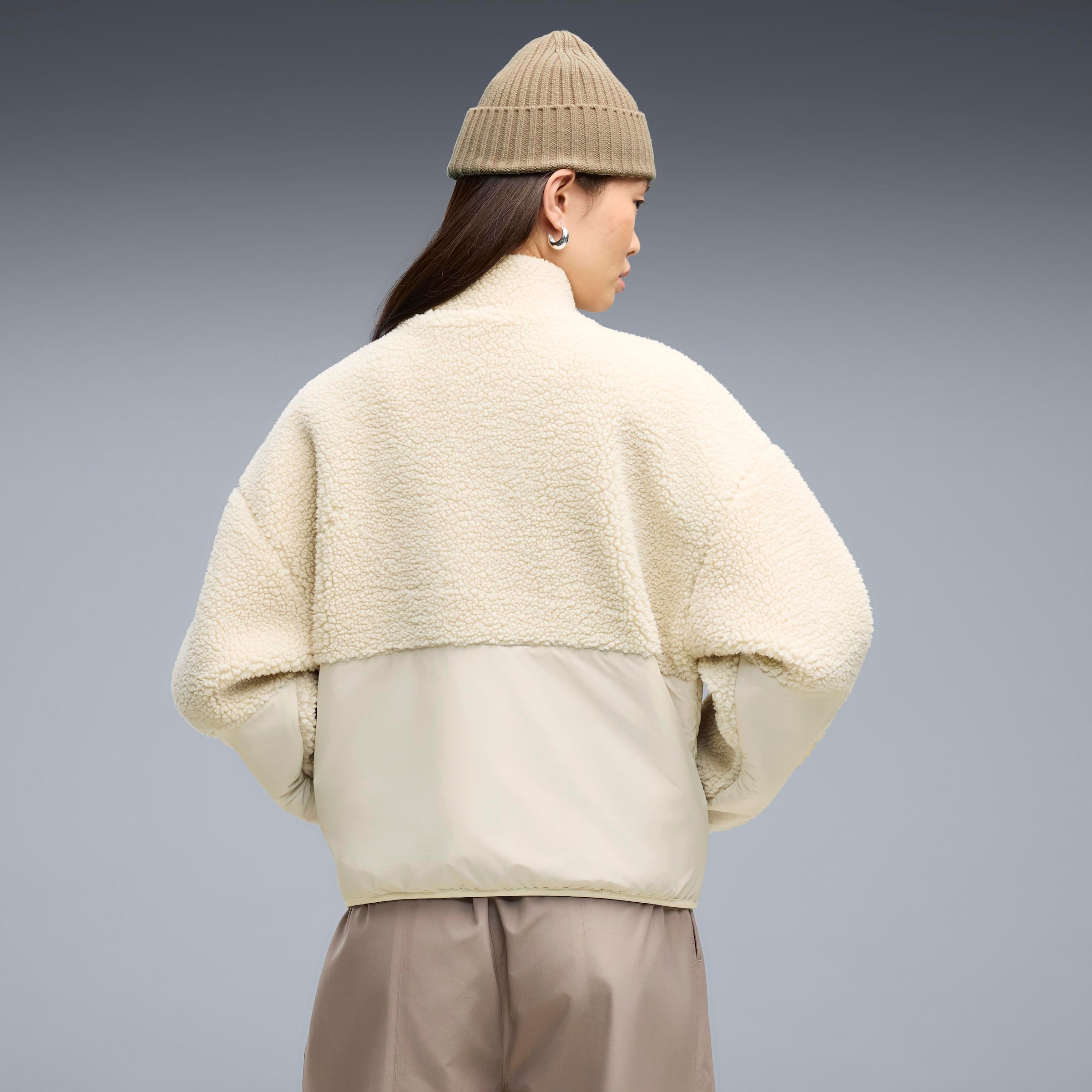 PUMA Veste réversible »REFIBRE SHERPA JACKET W« sans capuche style sportif, avec fermeture éclair, avec poche cargo, en tissu côtelé