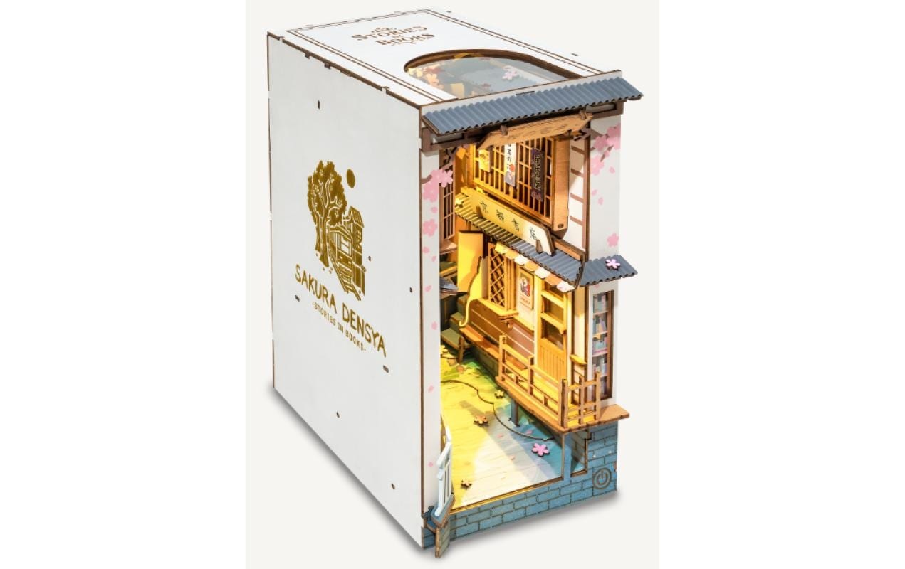   Puzzle »RoboTime Book Nook Sakura Densya«