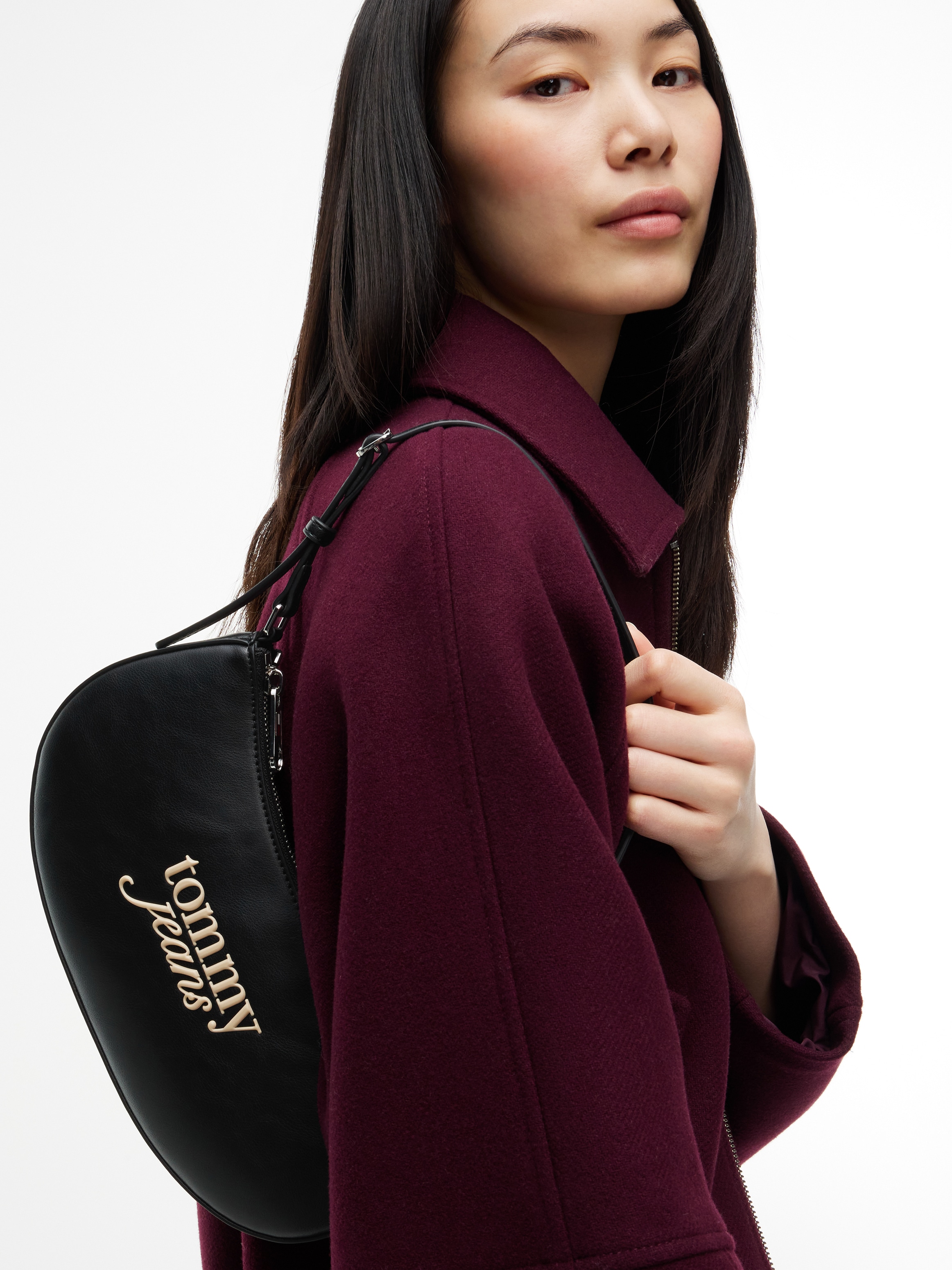 Tommy Jeans Sac à bandoulière »TJW MUST SHOULDER BAG« Sac à main pour femme, sac besace avec logo contrastant