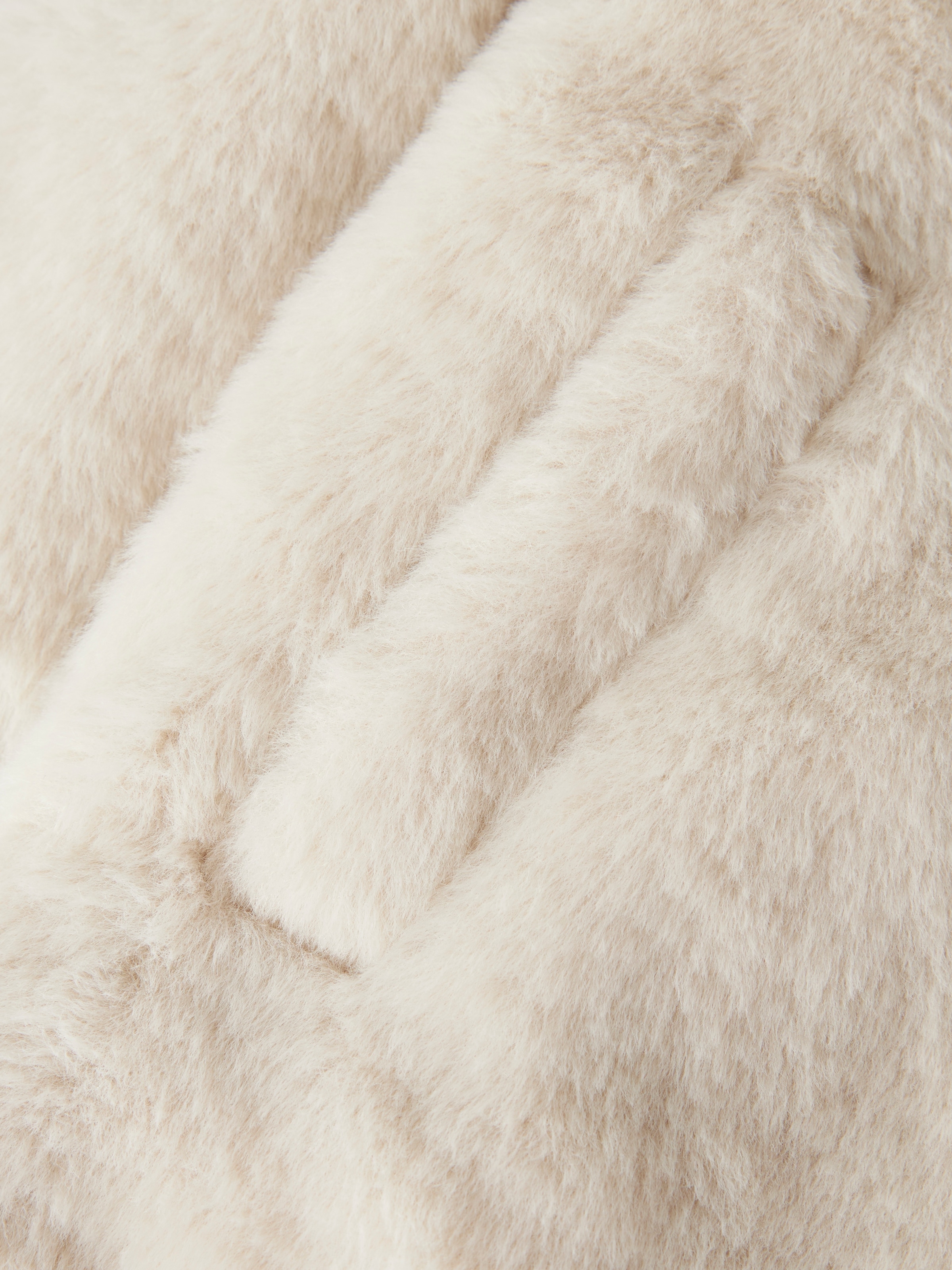 Name It Veste en fausse fourrure »NMFMILA JACKET W HOOD PB« avec capuche fibre synthétique