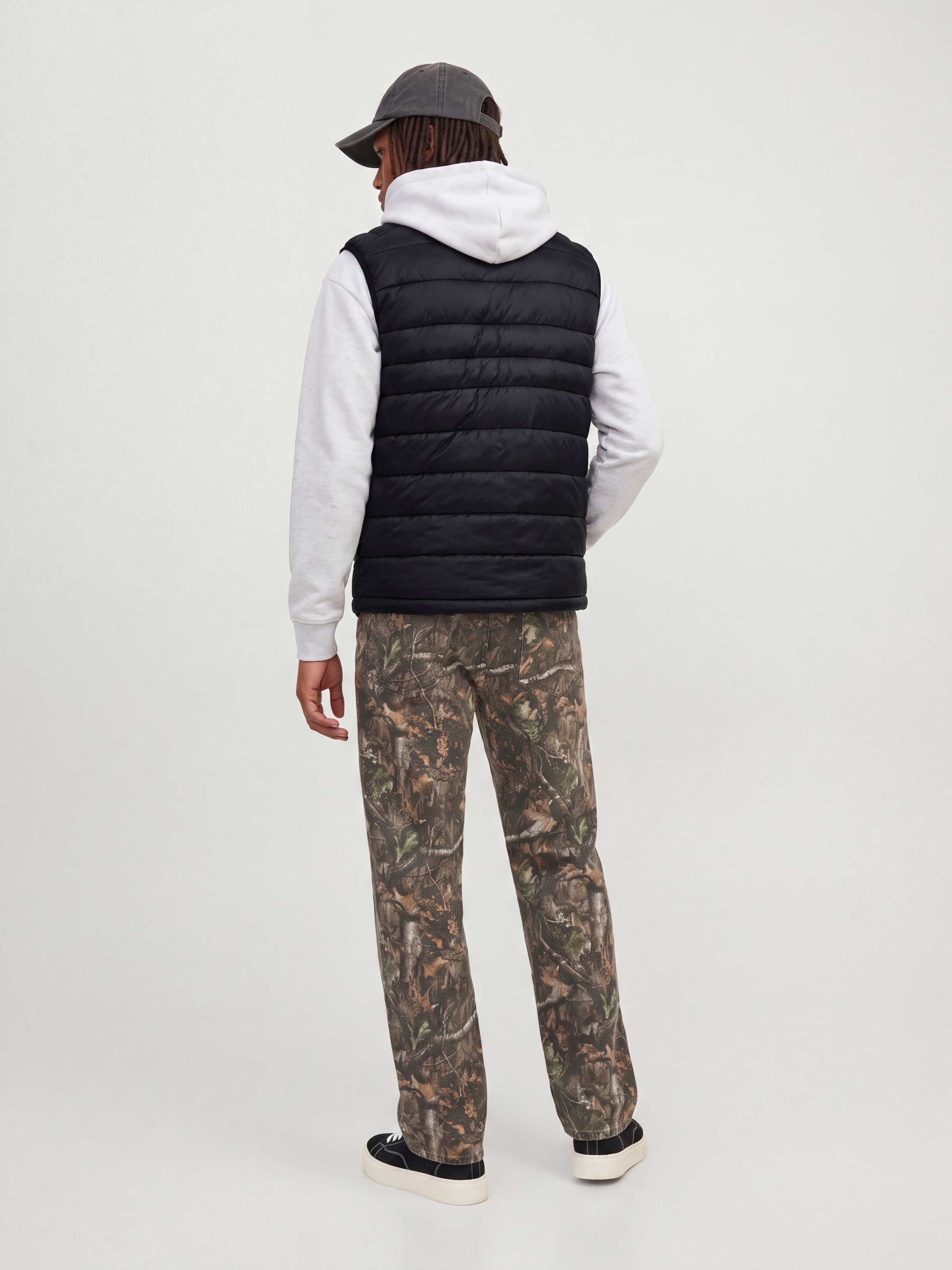Jack & Jones Gilet matelassé »JJEKINGSLEY LIGHT BODYWARMER COLLAR NOOS« fibre synthétique, coupe régulière